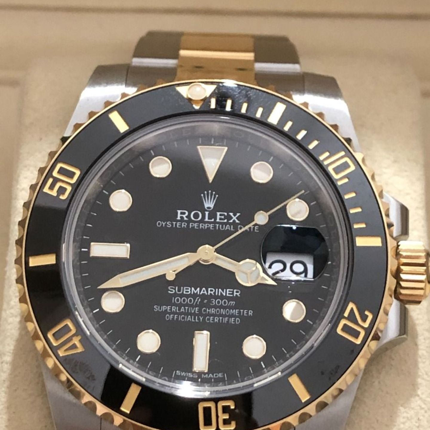 Rolex Submariner Date 116613LN (2020) - Black dial 40 mm Gold/Steel case (8/8)