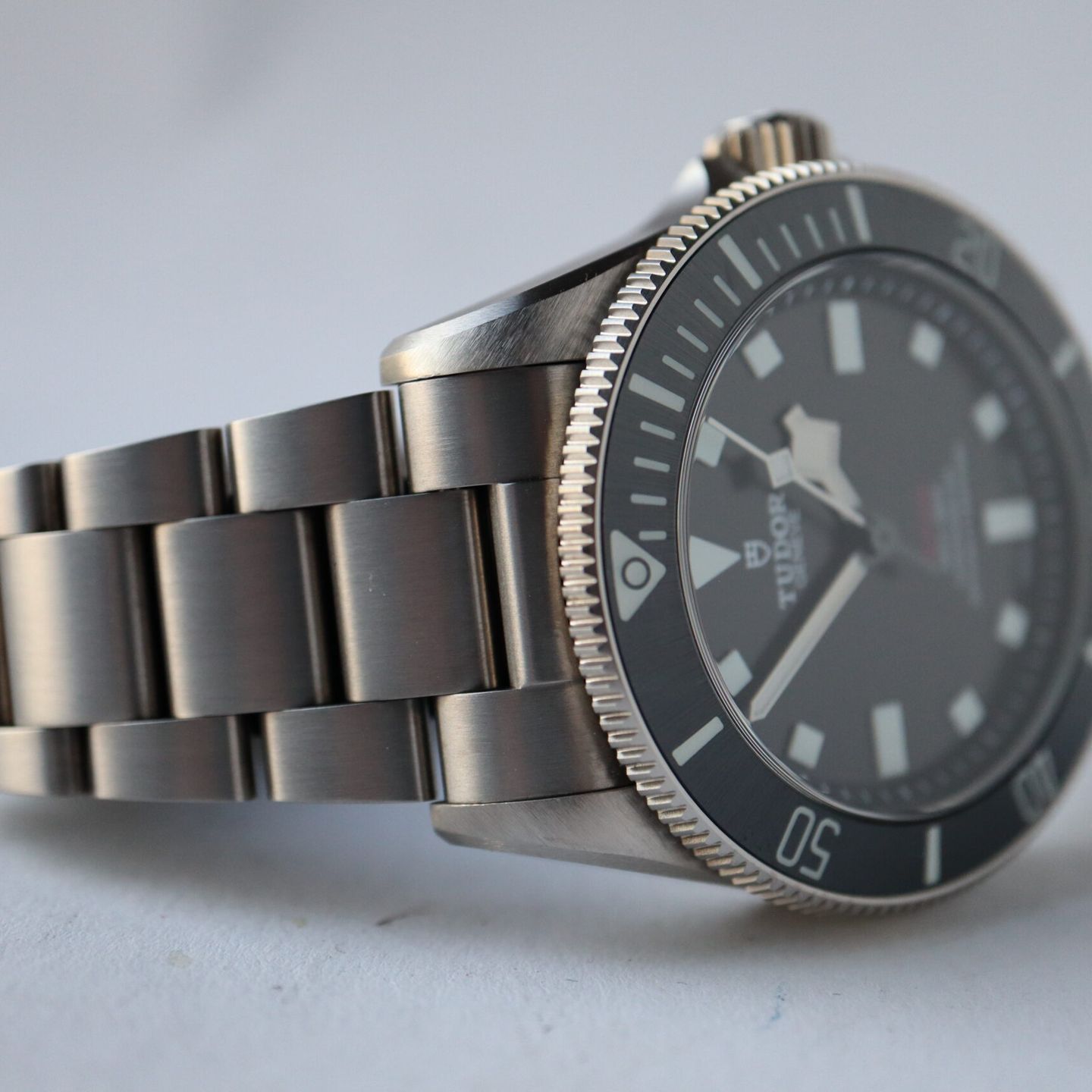 Tudor Pelagos 25407N (2024) - Zwart wijzerplaat 39mm Titanium (6/8)