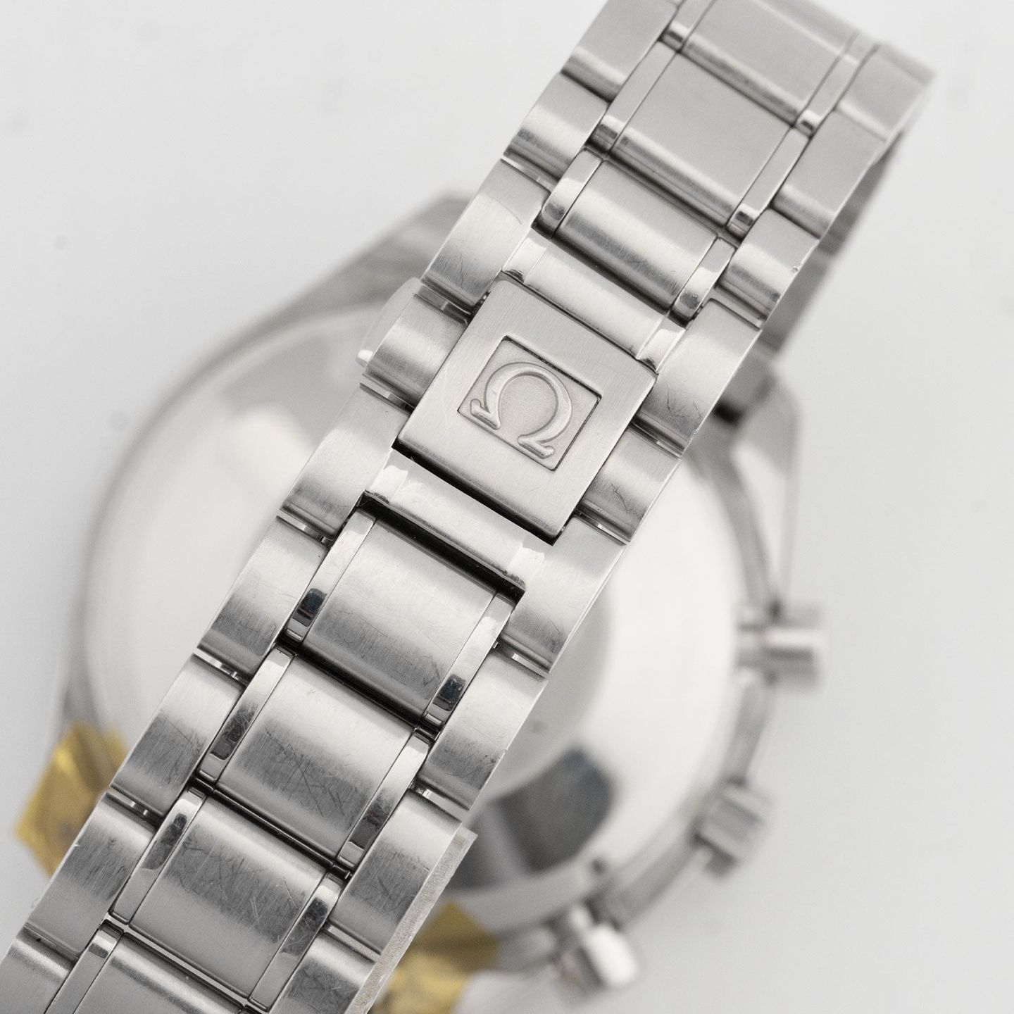 Unknown Unknown 3520.53 - (3/4)