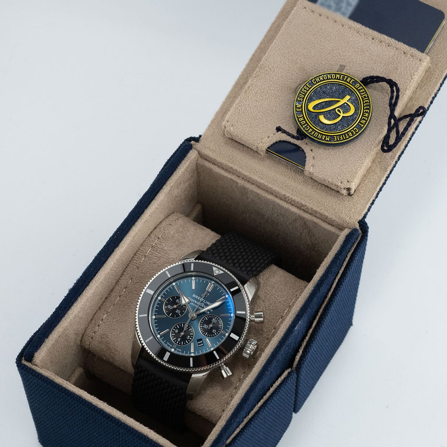 Breitling Superocean Heritage II Chronograph AB0162121C1S1 (2025) - Blue dial 44 mm Steel case (6/6)