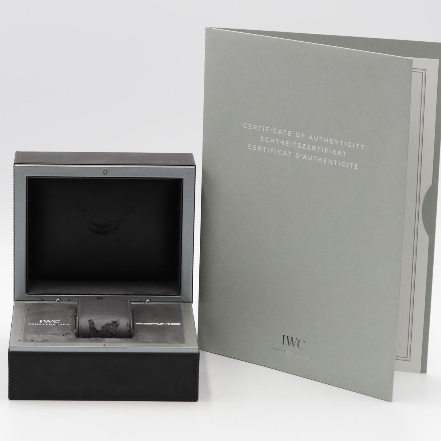 IWC Ingenieur AMG IW322703 (Onbekend (willekeurig serienummer)) - Zwart wijzerplaat 43mm Titanium (8/8)