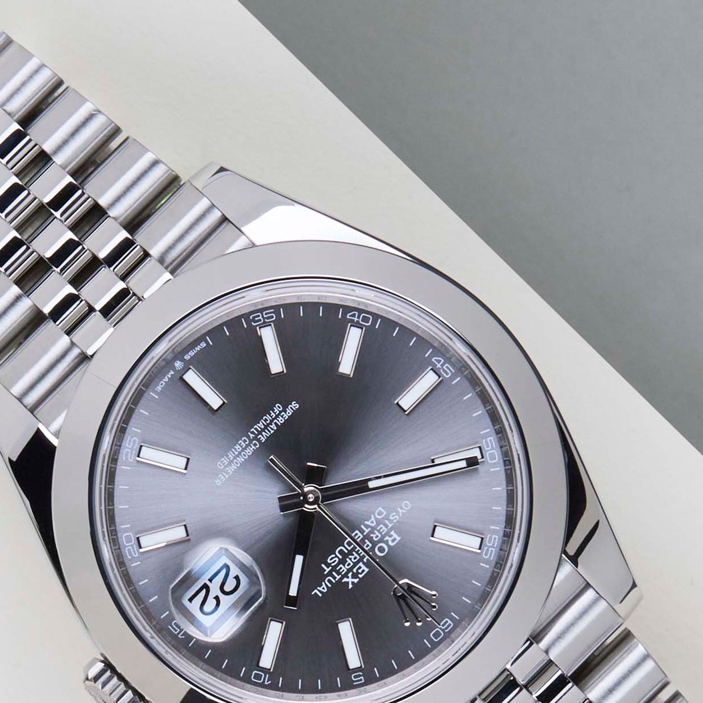 Rolex Datejust 41 126300 (2023) - Grijs wijzerplaat 41mm Staal (4/8)