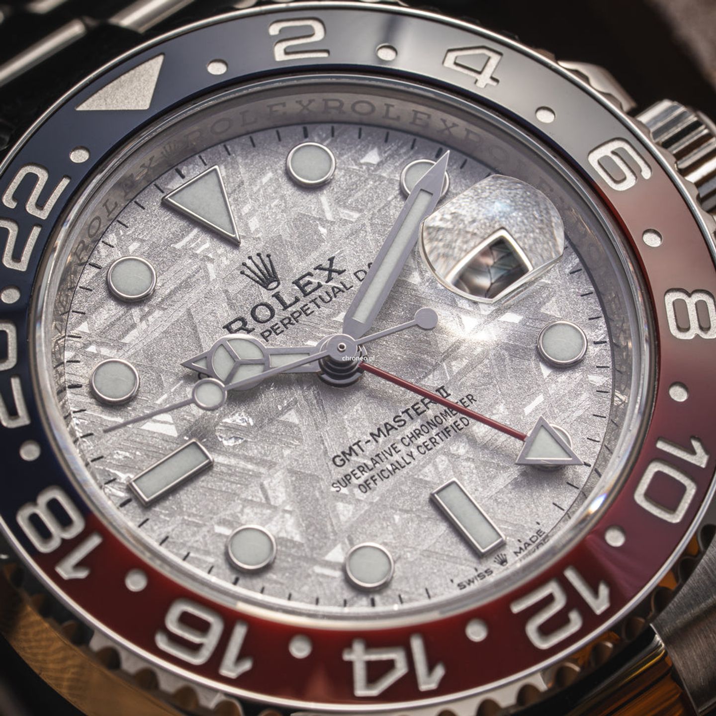 Rolex GMT-Master II 126719BLRO (2020) - Silver dial 40 mm White Gold case (2/8)