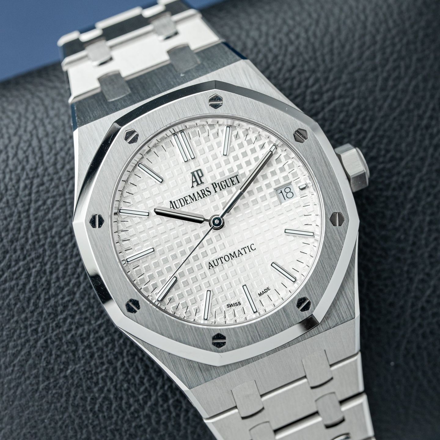 Audemars Piguet Royal Oak Selfwinding 15400ST.OO.1220ST.01 - (2/8)