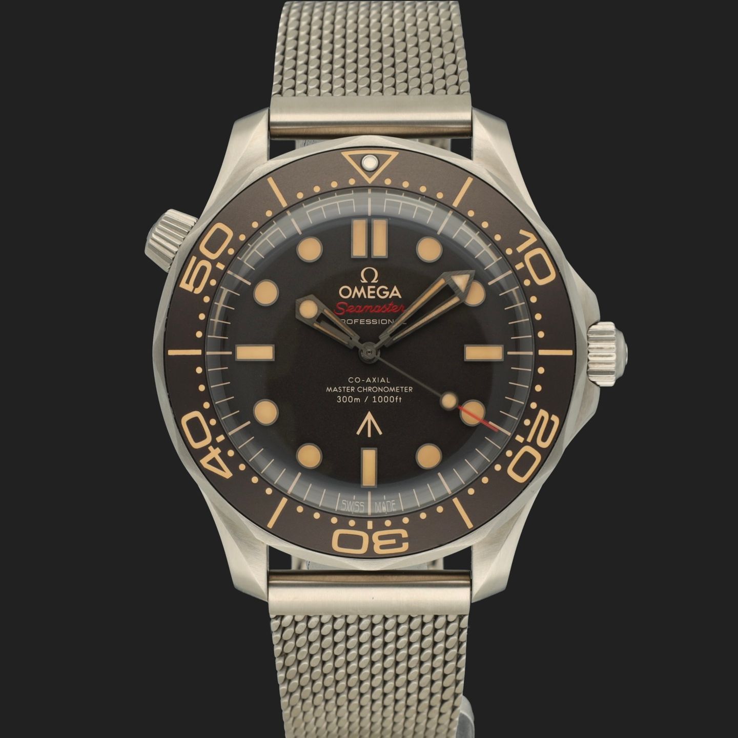Omega Seamaster Diver 300 M 210.90.42.20.01.001 (2026) - 42mm Titanium (3/7)