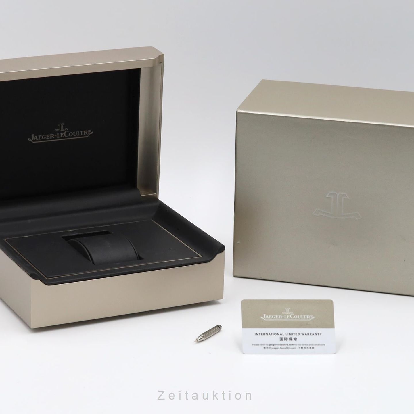 Jaeger-LeCoultre Master Ultra Thin Réserve de Marche Q1378480 - (7/8)