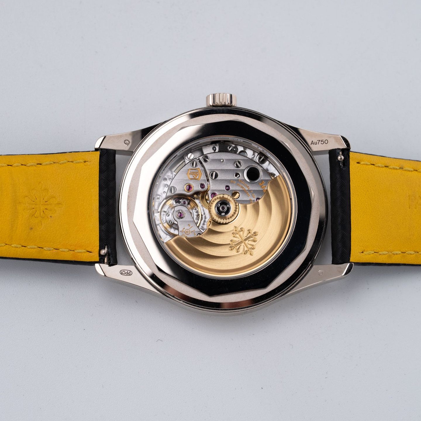 Patek Philippe Calatrava 6007G-011 (2023) - Black dial 40 mm White Gold case (6/8)