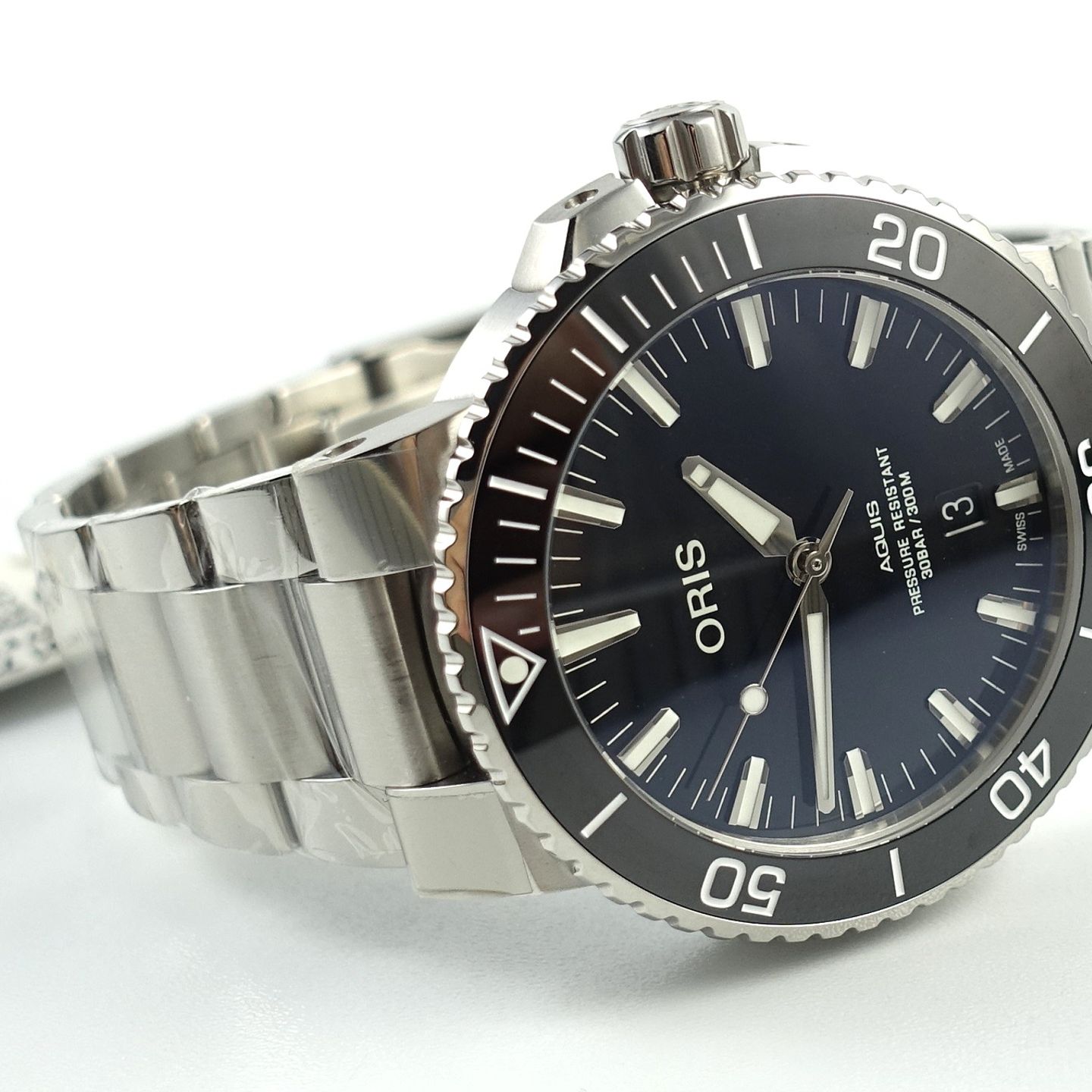 Oris Aquis Date 01 733 7730 4134 - (4/7)