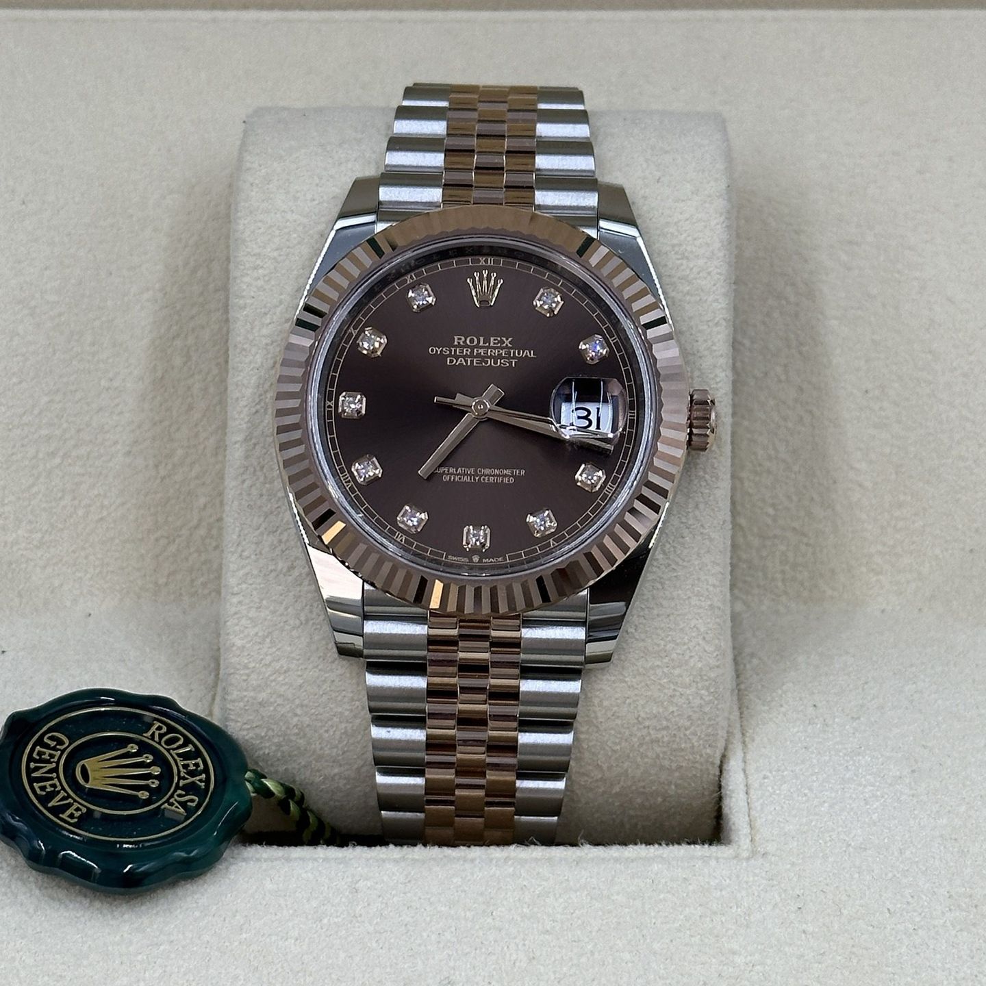 Rolex Datejust 41 126331 (Onbekend (willekeurig serienummer)) - Bruin wijzerplaat 41mm Staal (3/8)