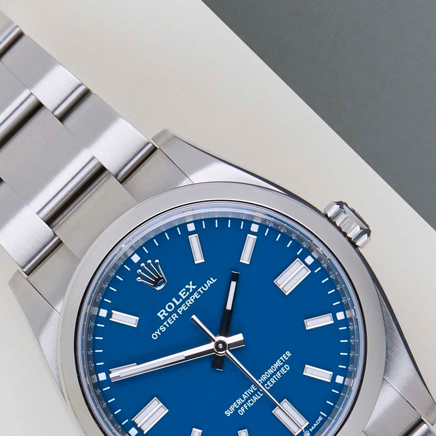 Rolex Oyster Perpetual 36 126000 - (3/8)