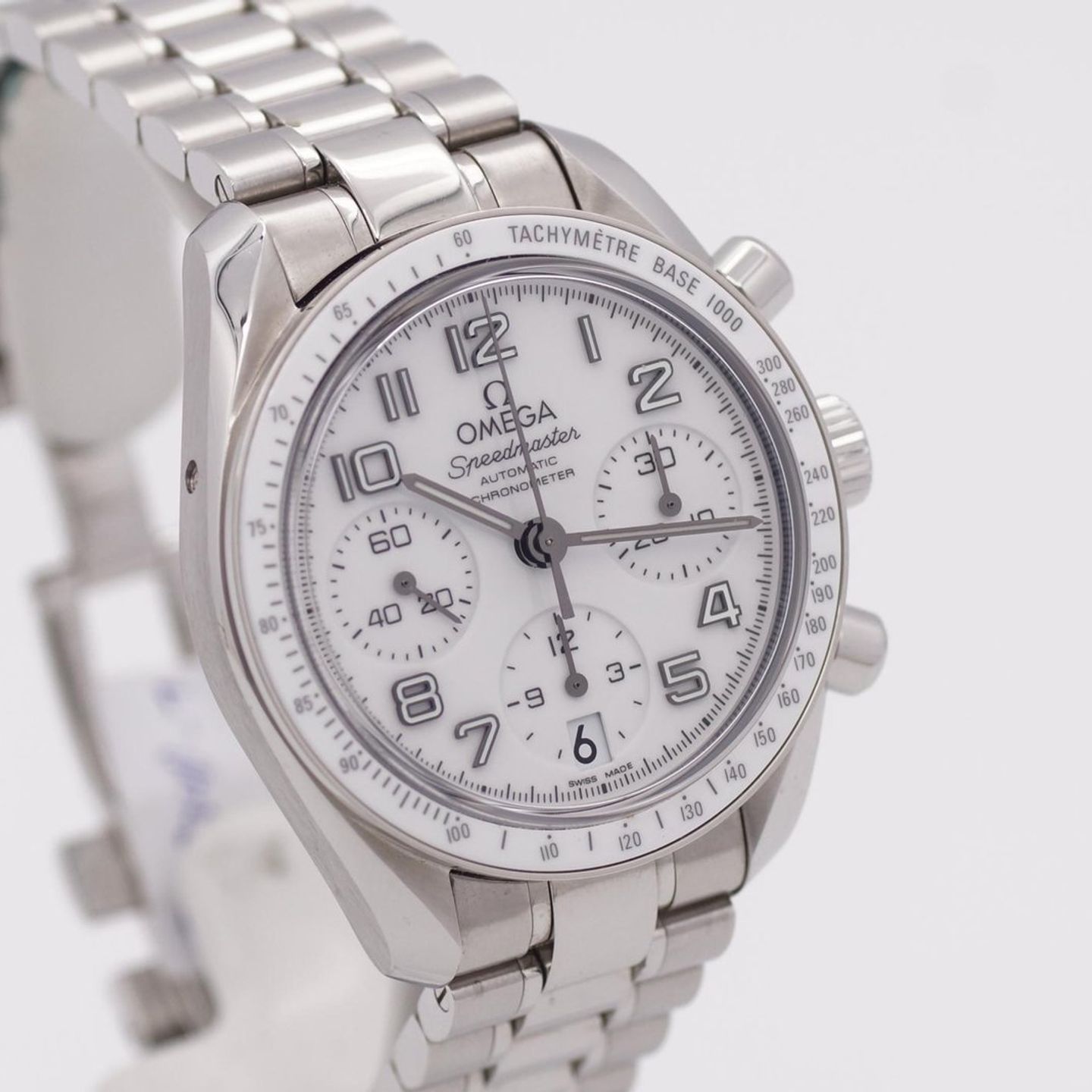 Omega Speedmaster Date 324.30.38.40.04.001 - (4/8)