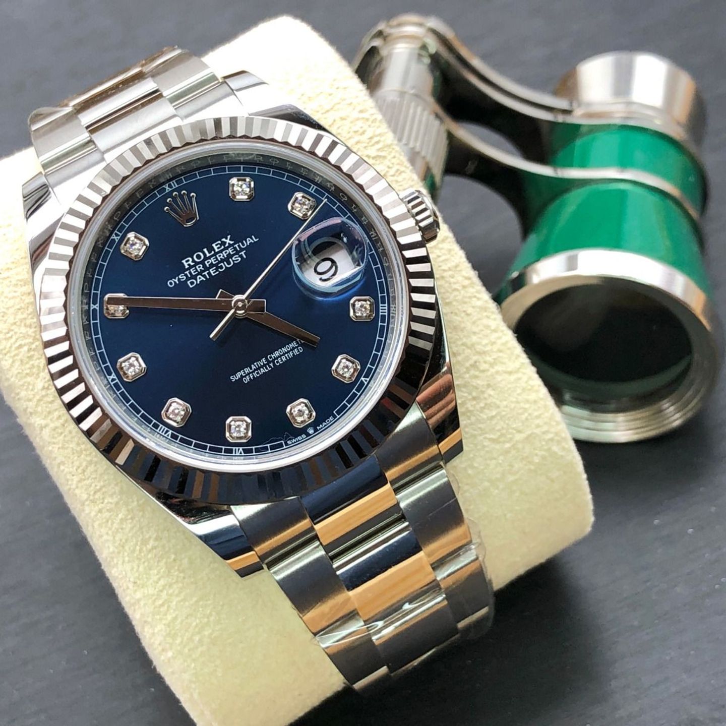 Rolex Datejust 41 126334 (2024) - Blauw wijzerplaat 41mm Staal (2/8)