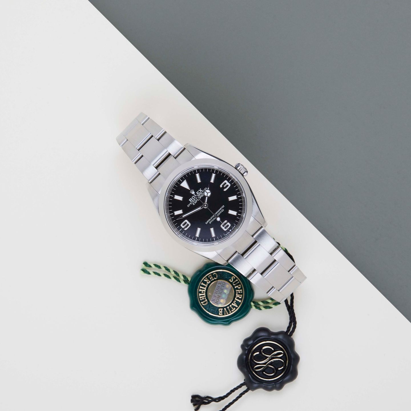 Rolex Explorer 124270 - (2/8)