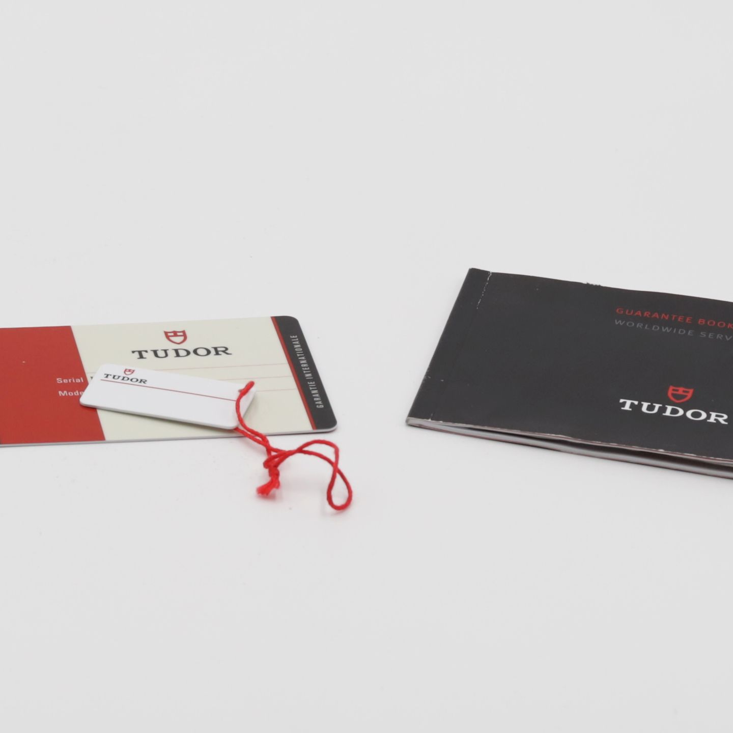 Tudor Prince Date 76200 - (5/8)