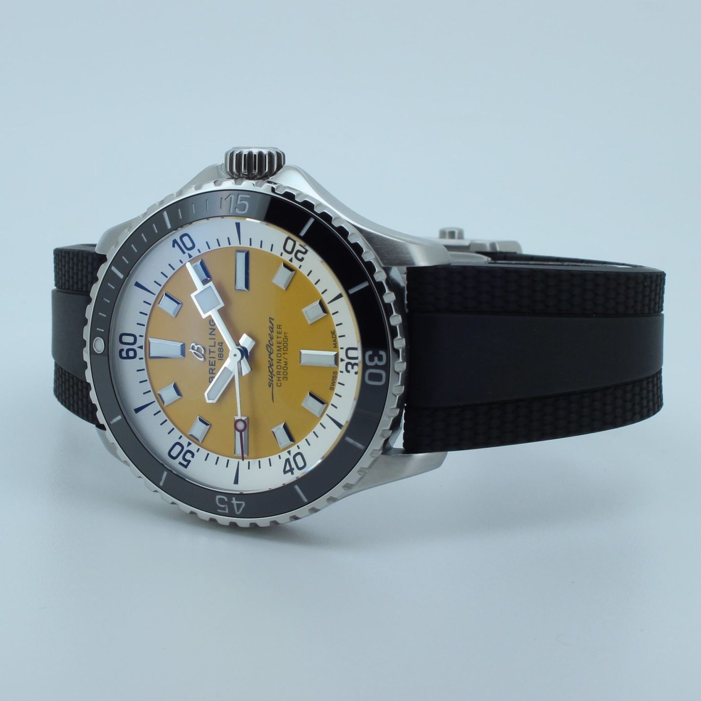 Breitling Superocean 42 A17375211I1S1 (2023) - Geel wijzerplaat 42mm Staal (4/8)