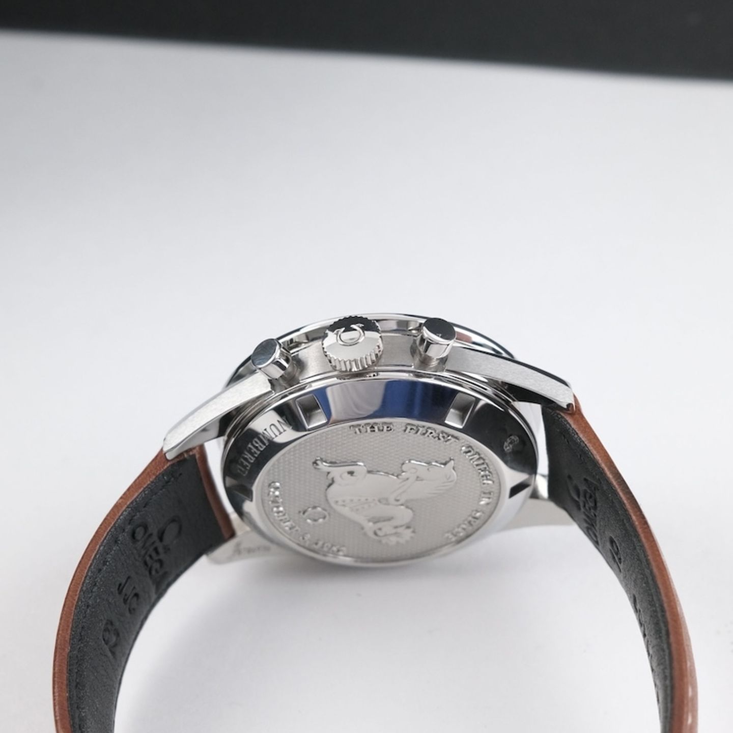 Omega Speedmaster Professional Moonwatch 311.32.40.30.01.001 (2020) - Black dial 40 mm Steel case (8/8)