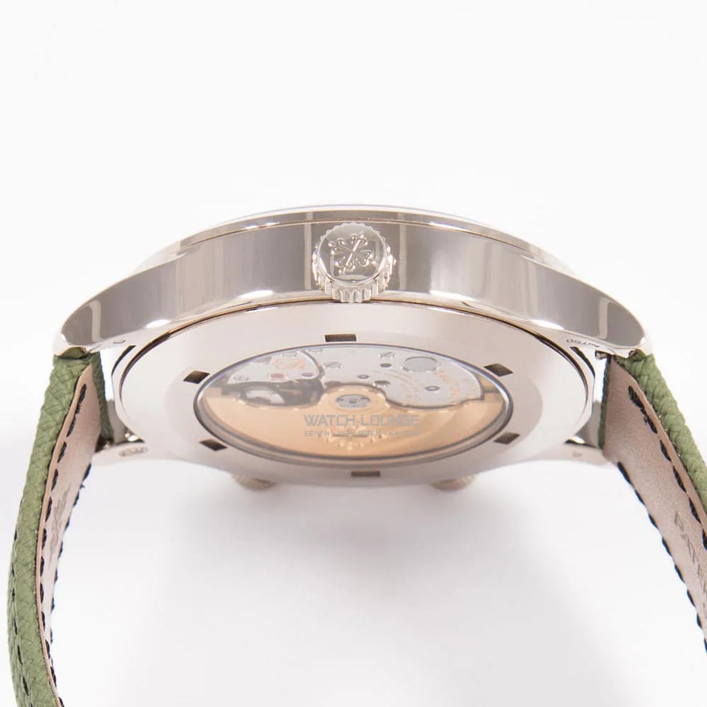 Patek Philippe Calatrava 5524G-010 (2025) - Beige dial 42 mm White Gold case (6/8)