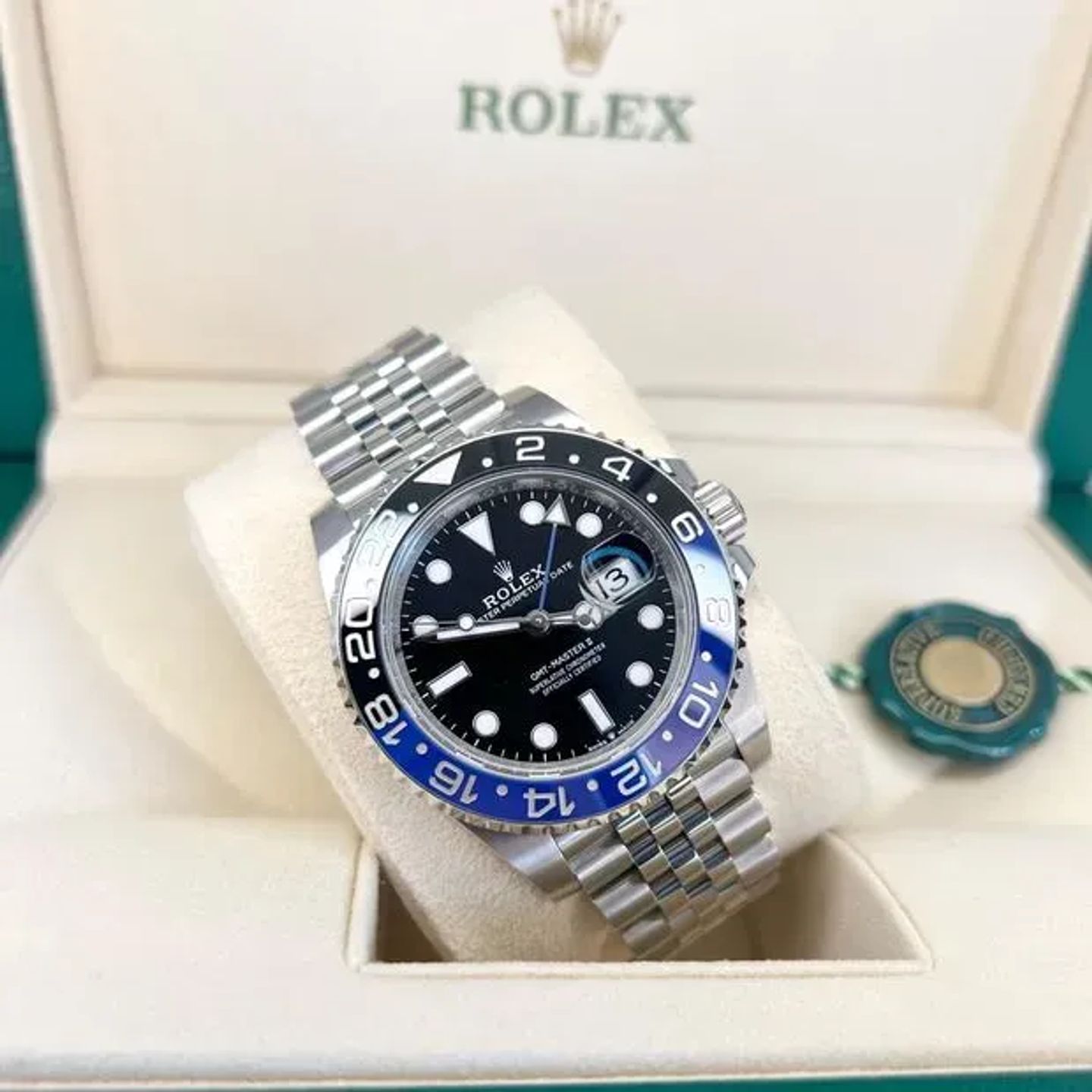 Rolex GMT-Master II 126710BLNR - (1/6)