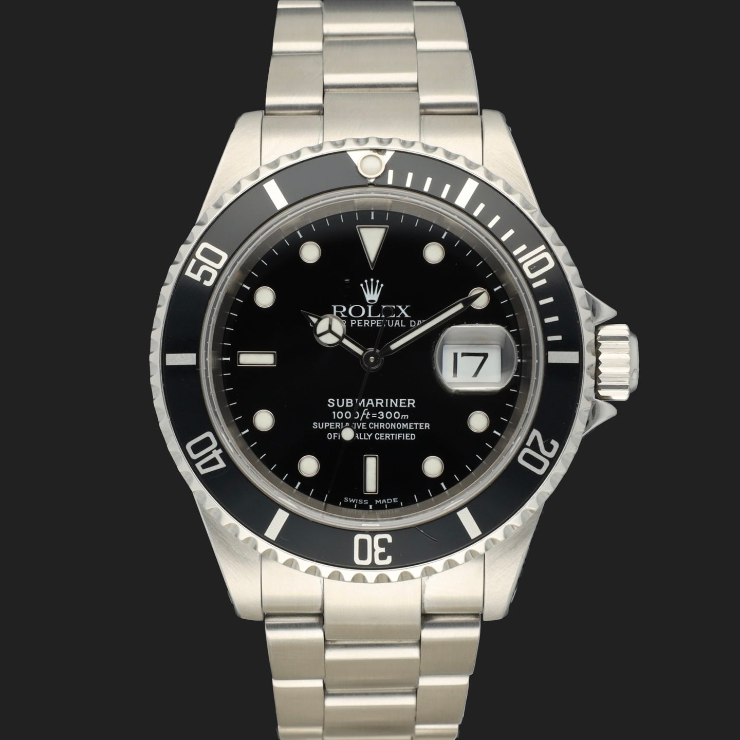 Rolex Submariner Date 16610 (2002) - Zwart wijzerplaat 40mm Staal (3/8)