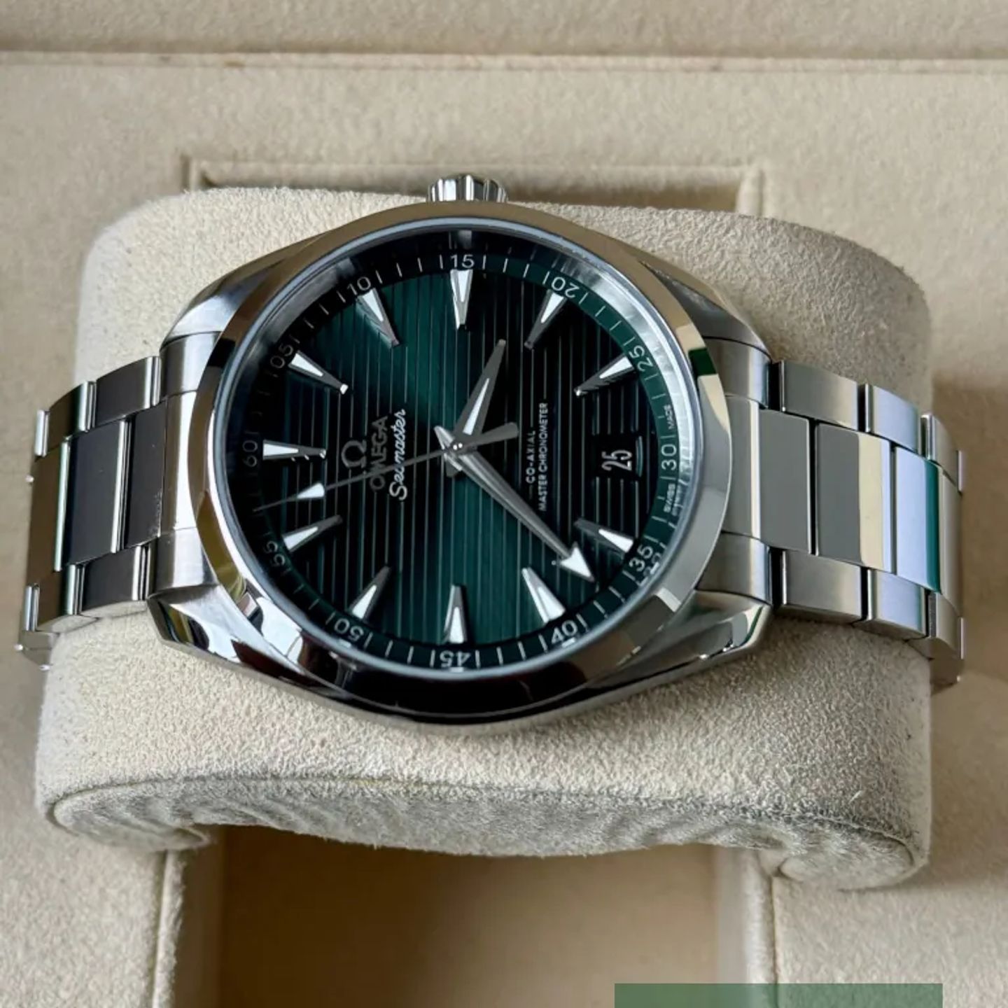 Omega Seamaster Aqua Terra 220.10.41.21.10.001 (2021) - Groen wijzerplaat 41mm Staal (5/7)