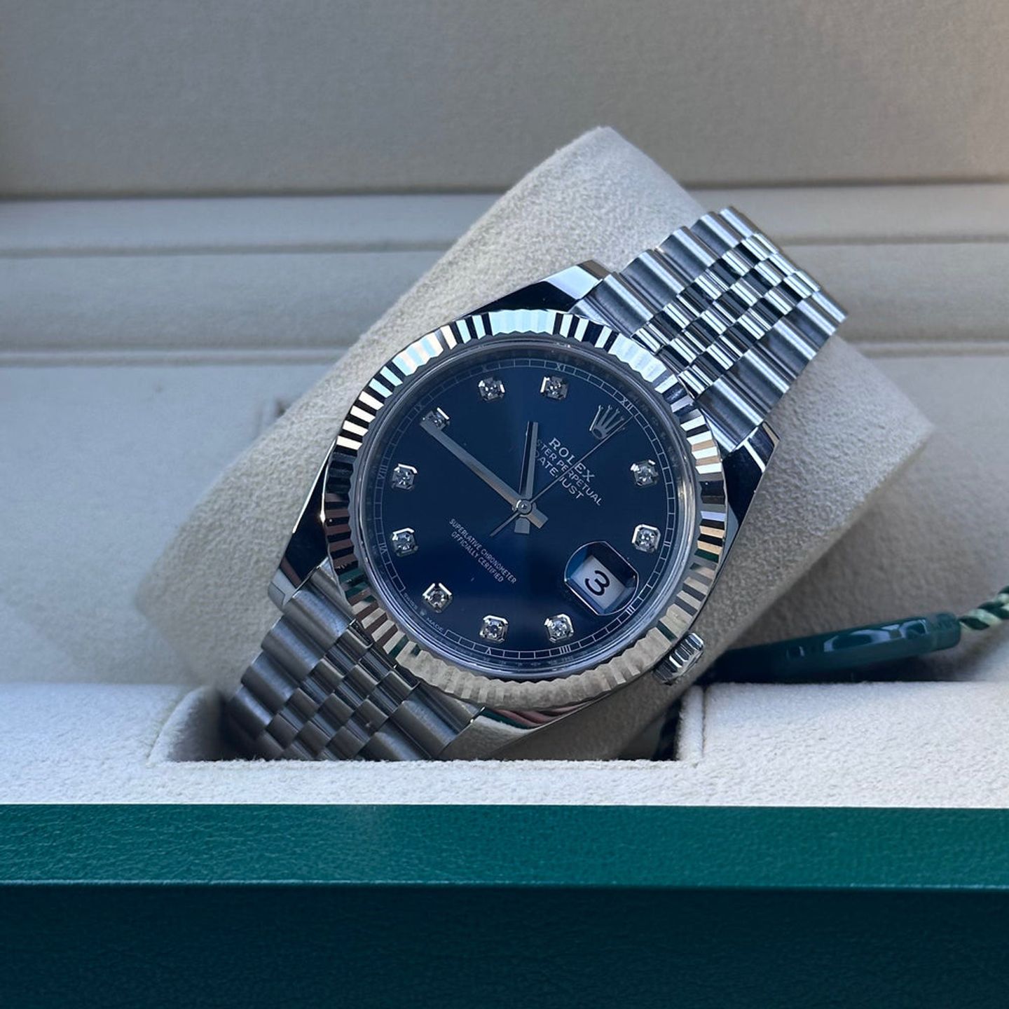 Rolex Datejust 41 126334 (2025) - Blauw wijzerplaat 41mm Staal (2/5)