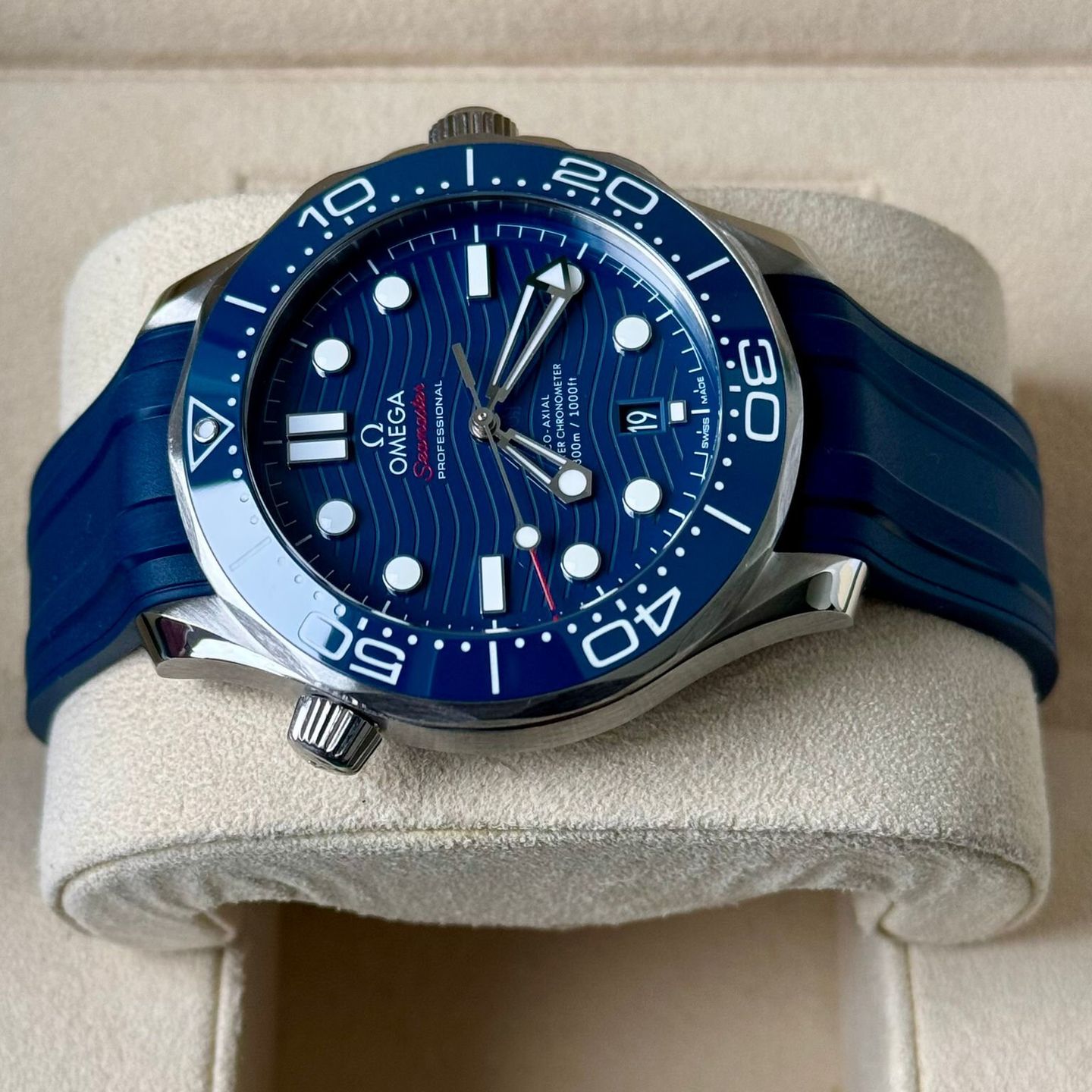 Omega Seamaster Diver 300 M 210.32.42.20.03.001 (2020) - Blauw wijzerplaat 42mm Staal (5/7)