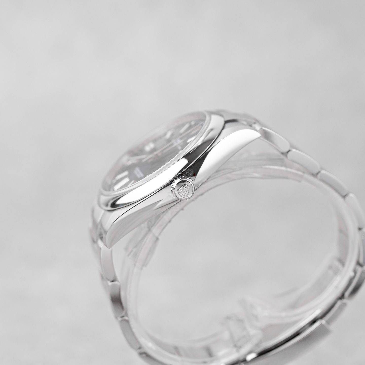 Rolex Oyster Perpetual 41 124300 (2022) - 41 mm Steel case (5/8)