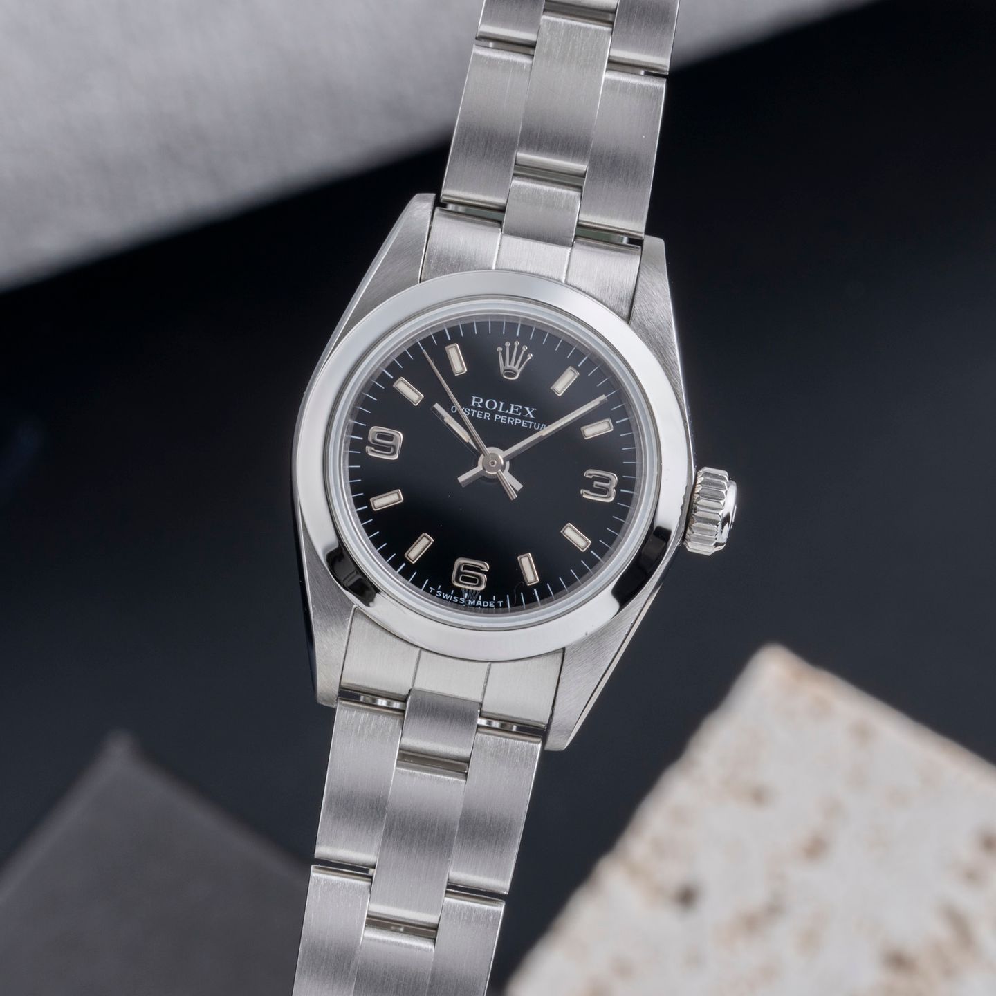 Rolex Oyster Perpetual 67180 - (3/8)