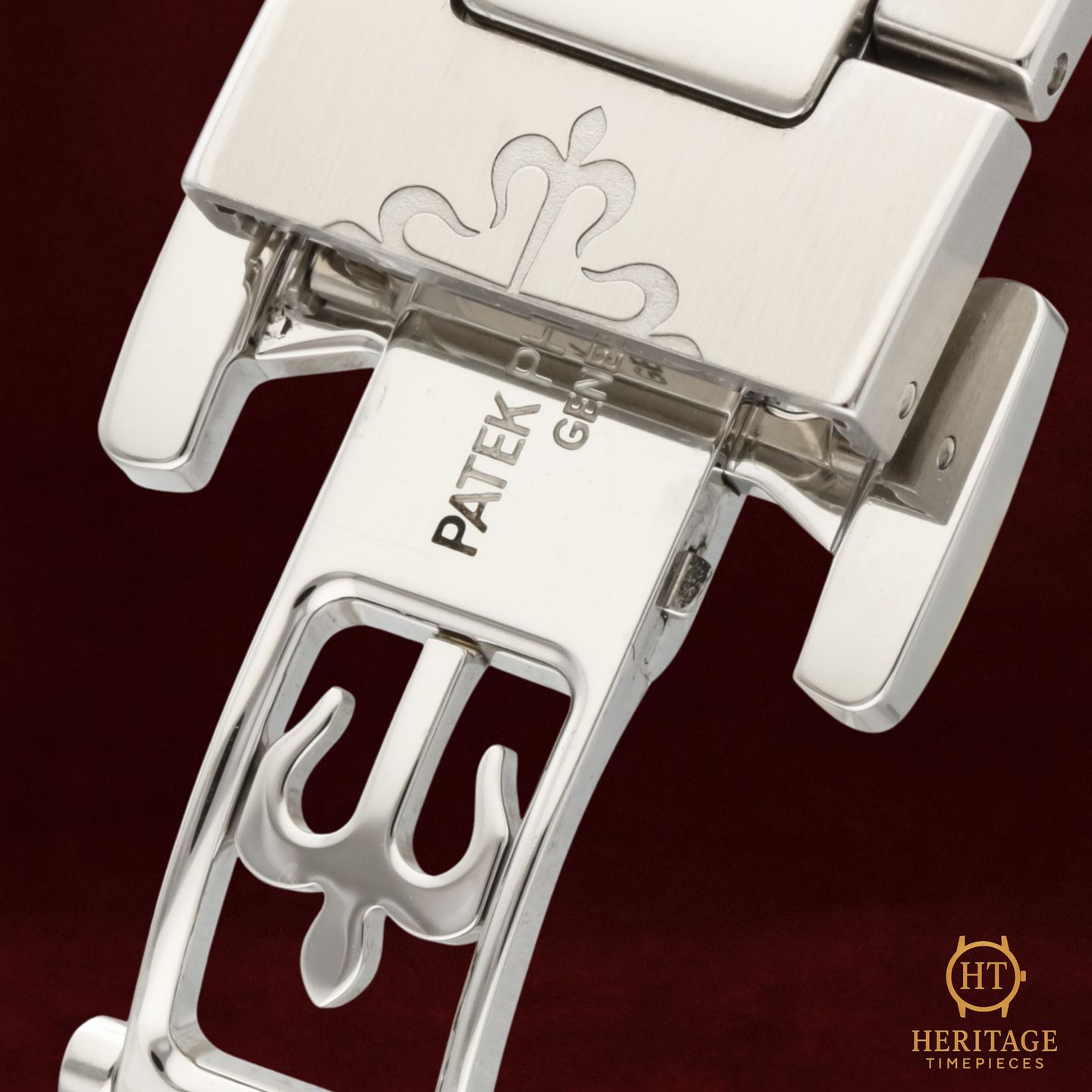 Patek Philippe Nautilus 7118/1200A-001 (2020) - Blauw wijzerplaat 35mm Staal (5/8)