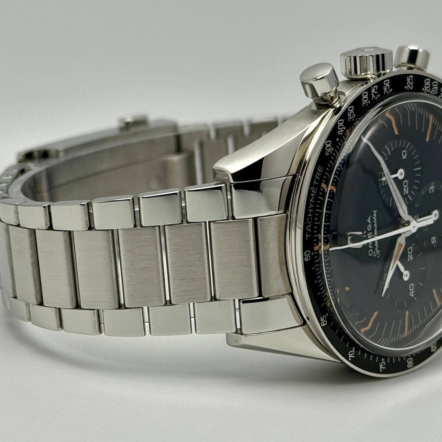 Omega Speedmaster 310.30.40.50.06.001 - (4/8)
