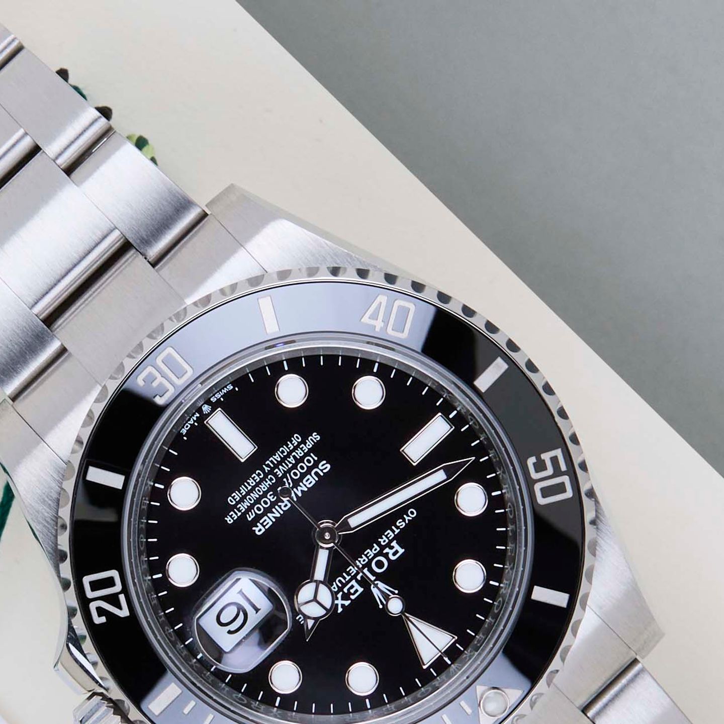 Rolex Submariner Date 126610LN (2024) - Zwart wijzerplaat 41mm Staal (4/8)