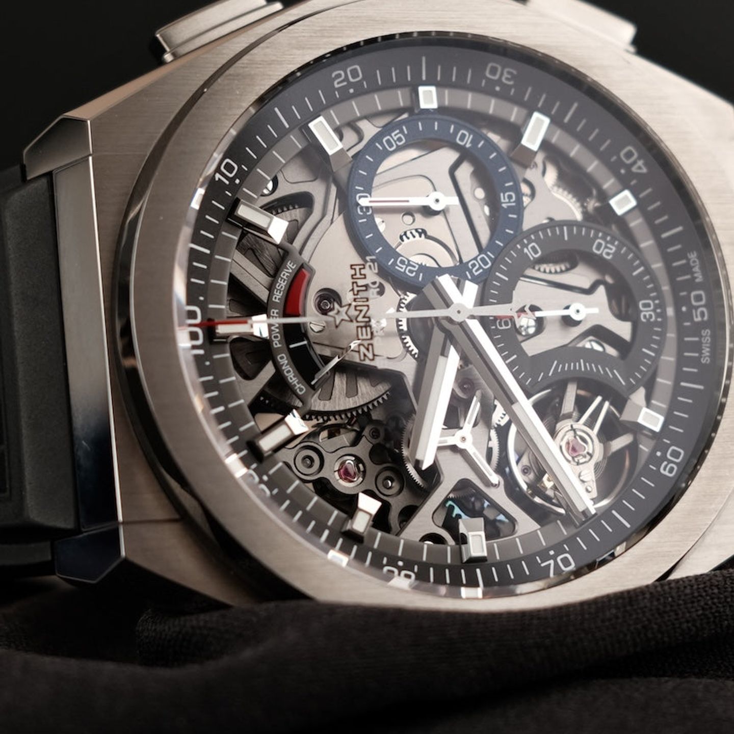 Zenith Defy El Primero 9.590.009.004 (2022) - Transparent dial 44 mm Titanium case (3/8)