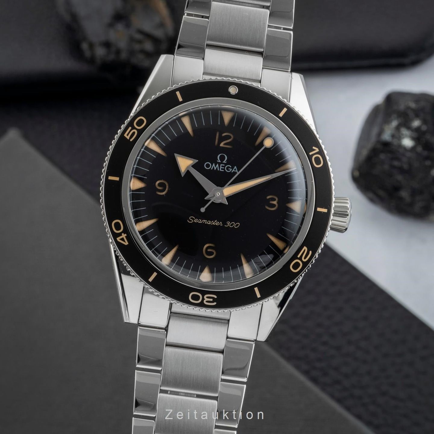 Omega Seamaster 300 234.30.41.21.01.001 - (1/8)