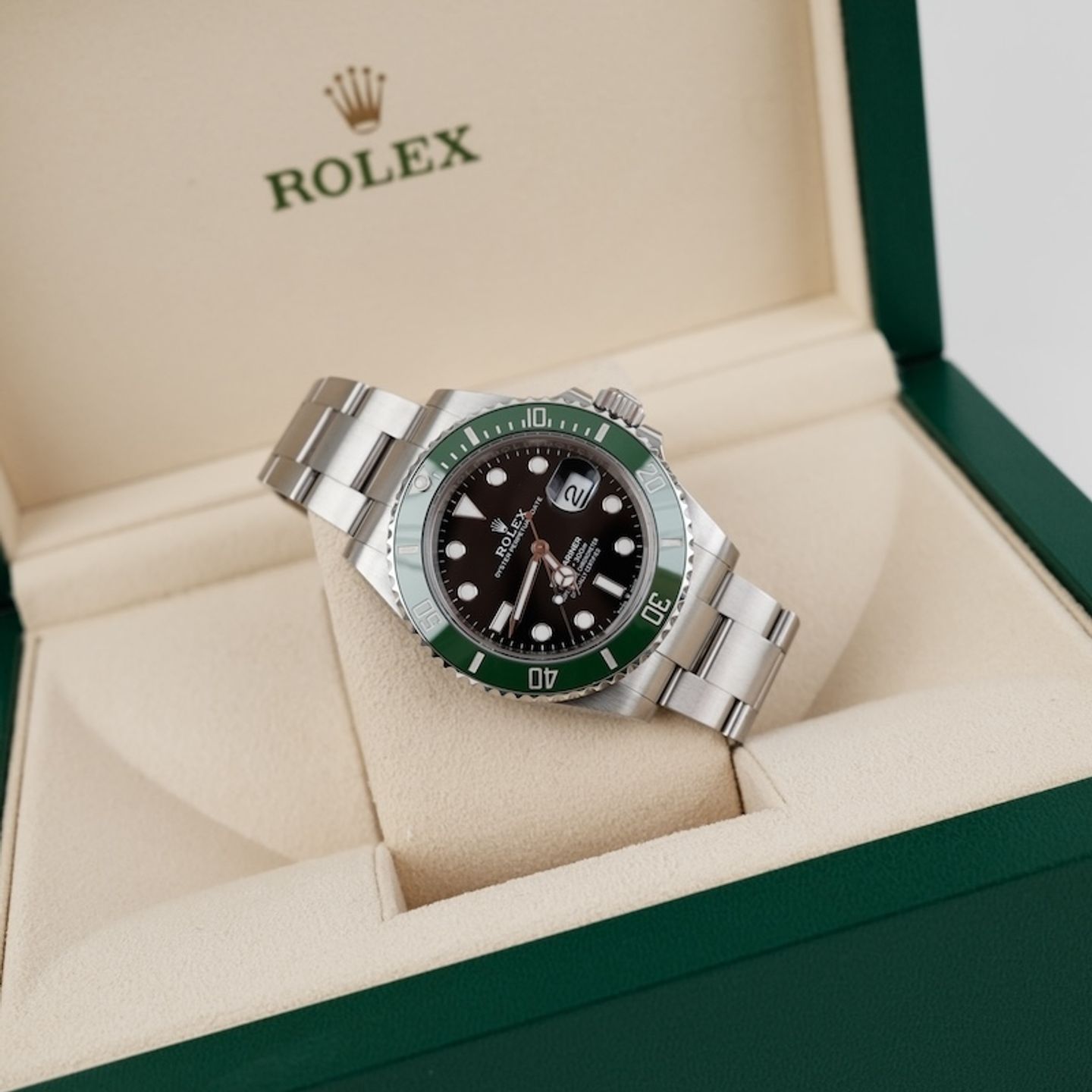Rolex Submariner Date 126610LV - (8/8)