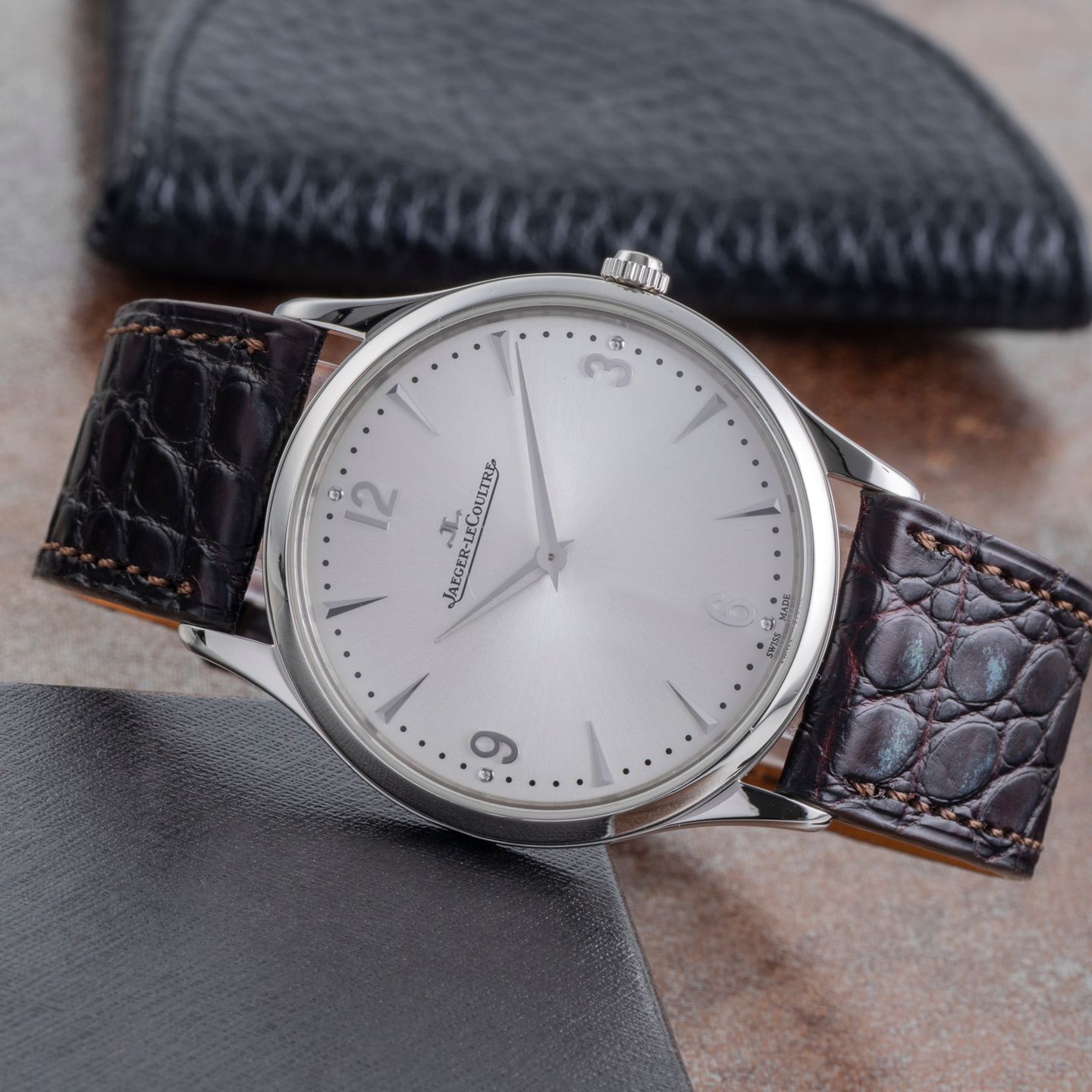 Jaeger-LeCoultre Master Ultra Thin Q1348420 (2010) - Zilver wijzerplaat 38mm Staal (2/8)