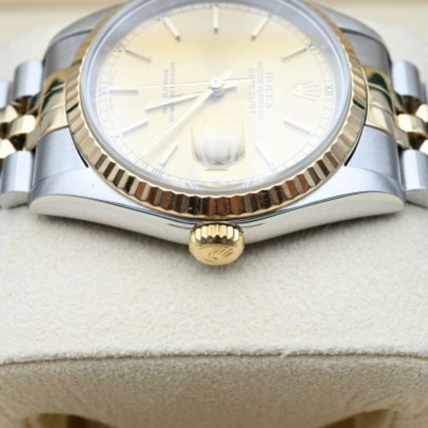 Rolex Datejust 36 16233 (1997) - Champagne dial 36 mm Gold/Steel case (5/8)