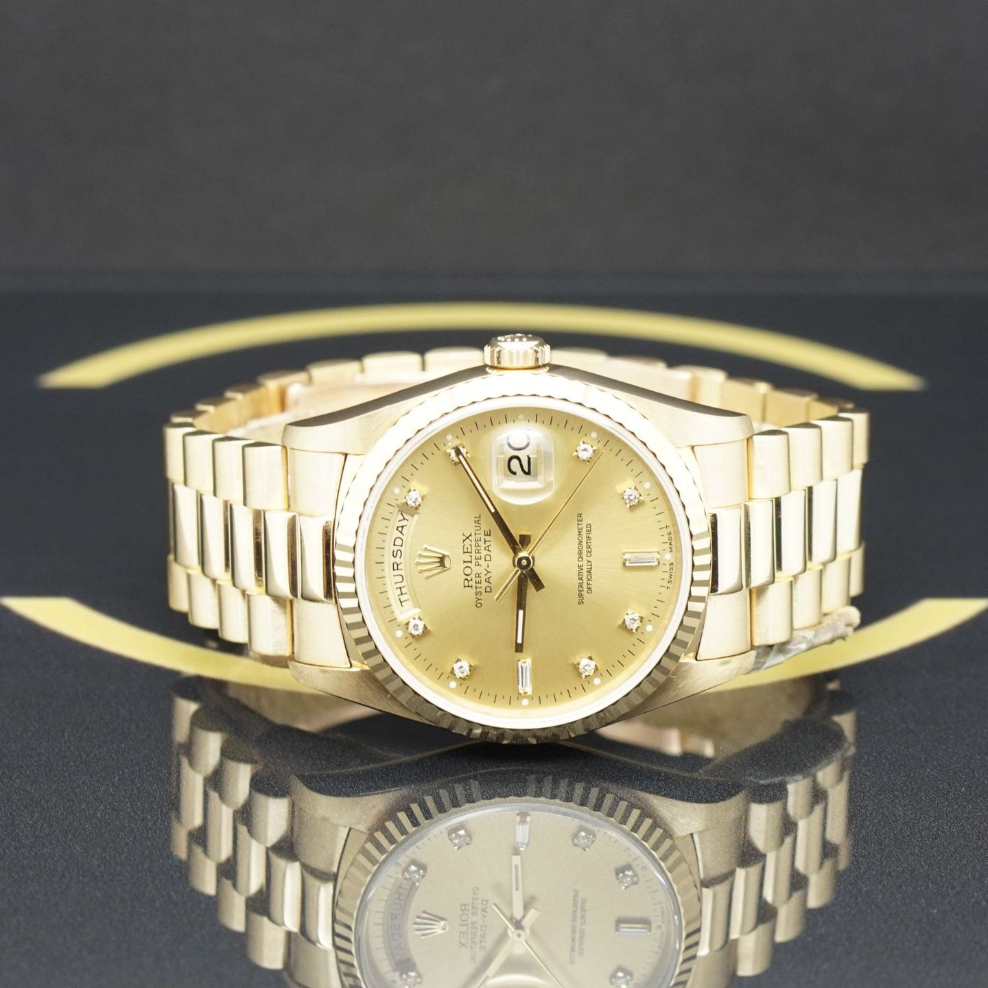Rolex Day-Date 36 18238 (1994) - Gold dial 36 mm Yellow Gold case (4/7)