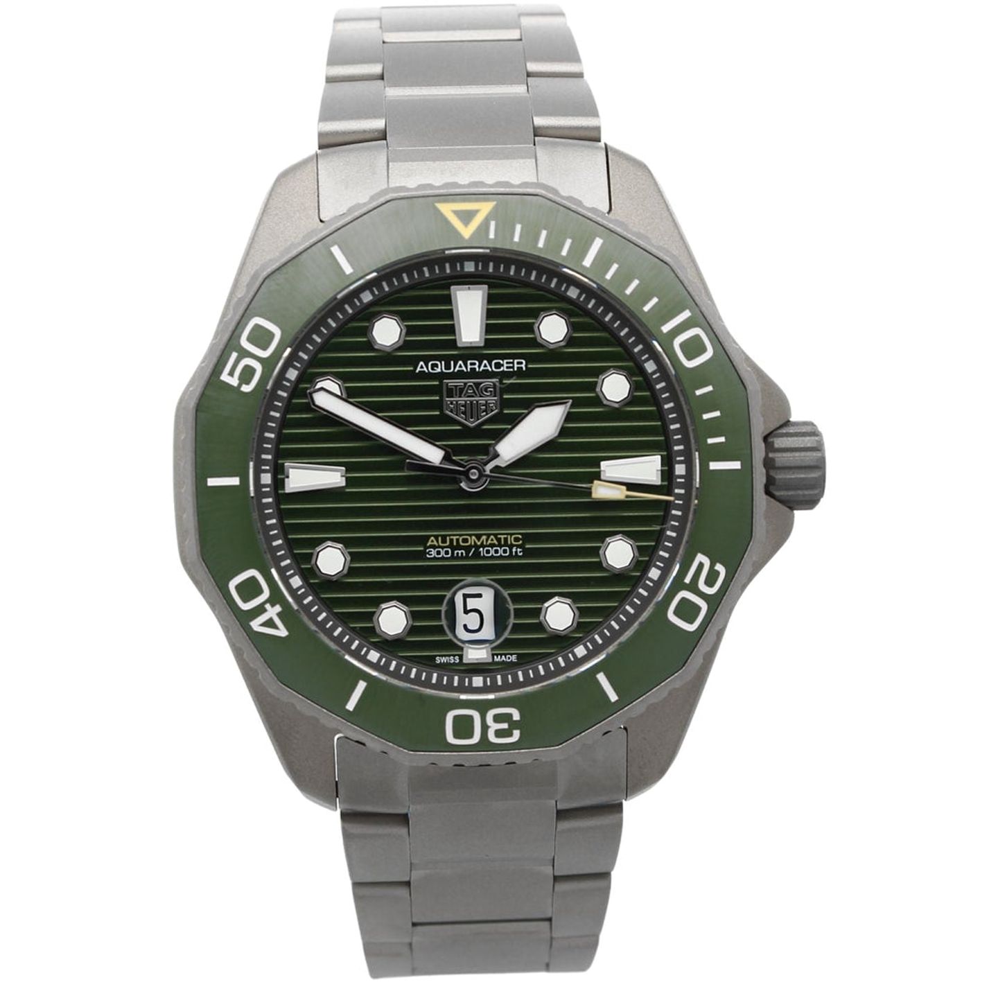 TAG Heuer Aquaracer 300M WBP208B.BF0631 (2024) - Green dial 43 mm Titanium case (1/6)