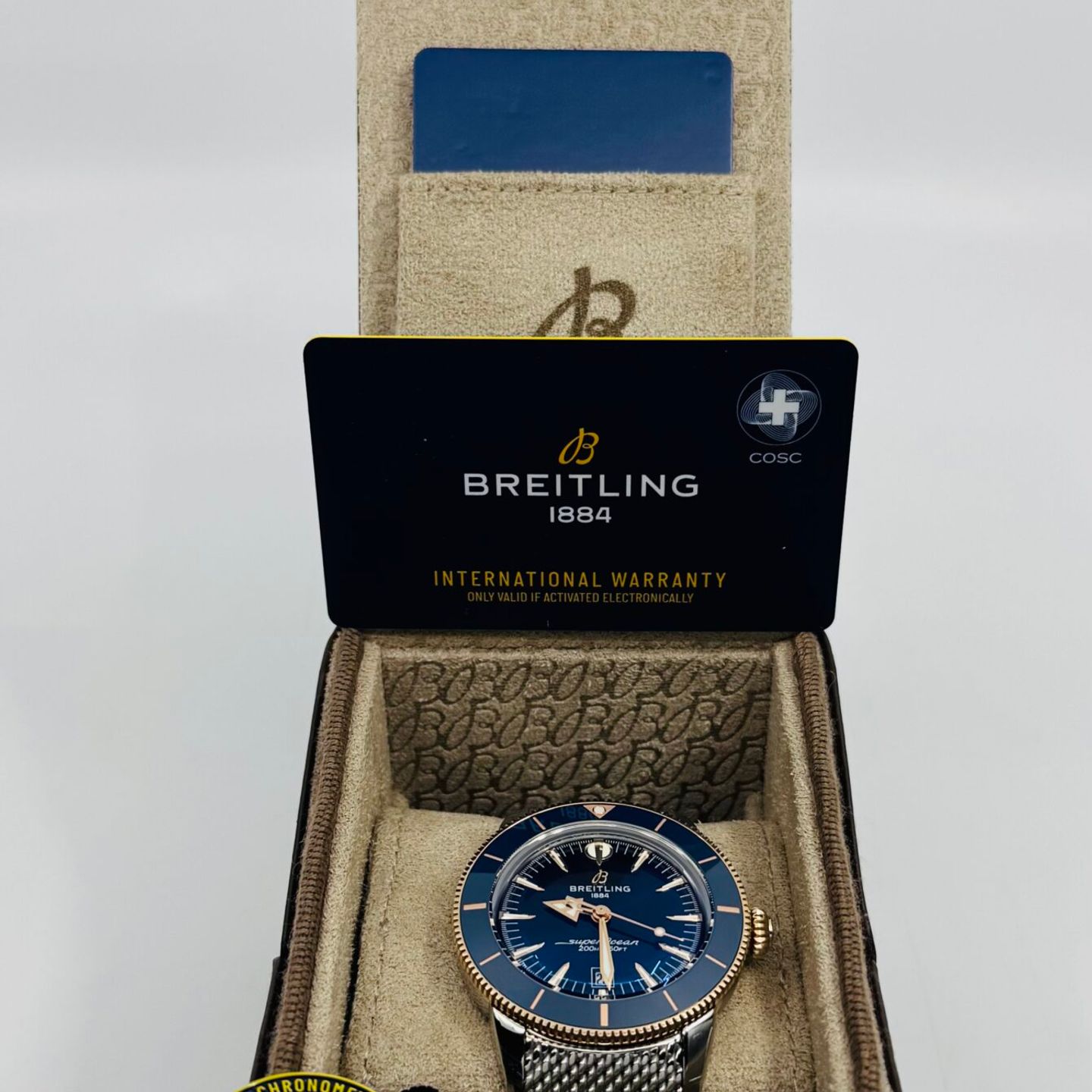 Breitling Superocean Heritage UB3112161C1A1 (2025) - Blauw wijzerplaat 44mm Goud/Staal (3/8)