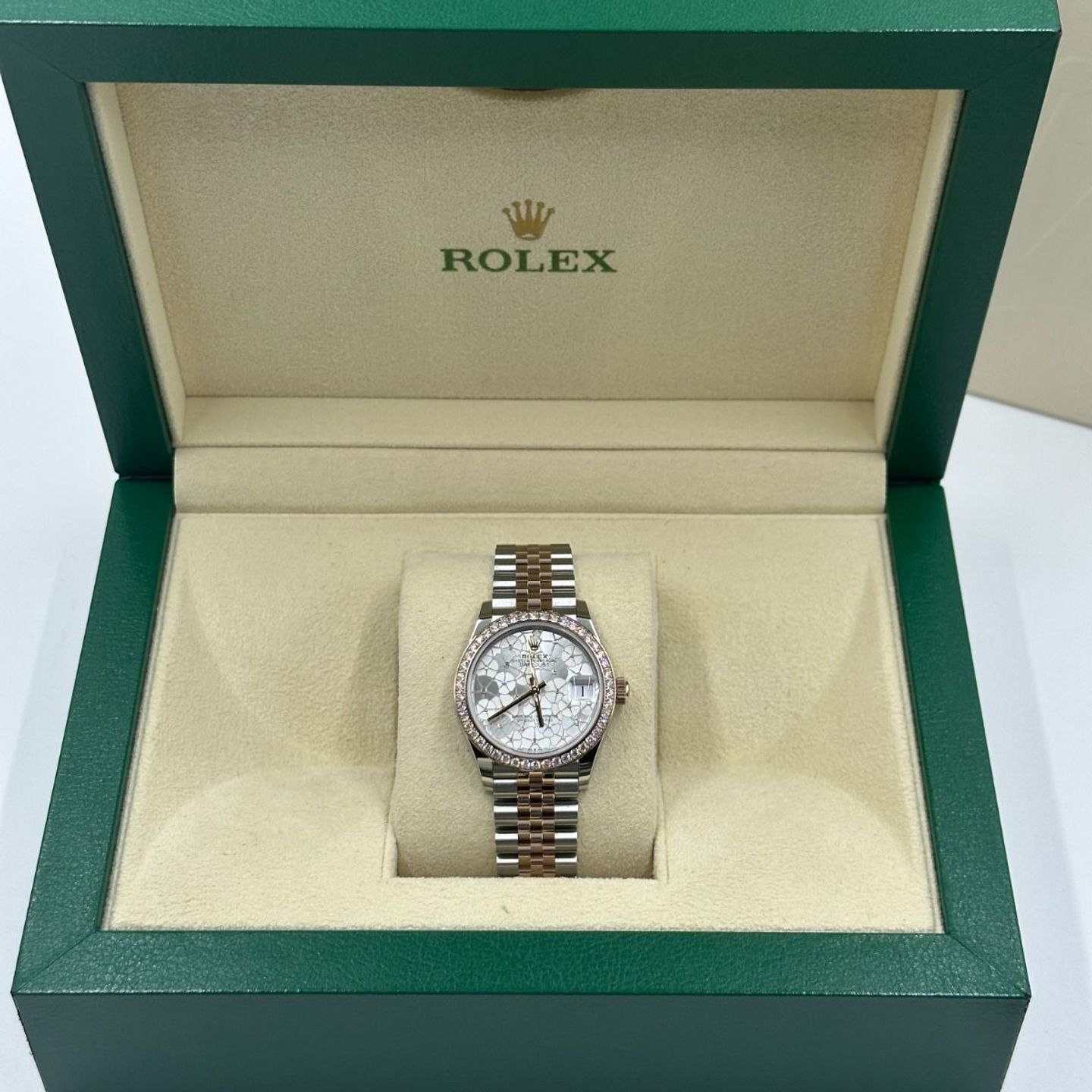 Rolex Datejust 31 278381RBR (2024) - Zilver wijzerplaat 31mm Staal (4/8)