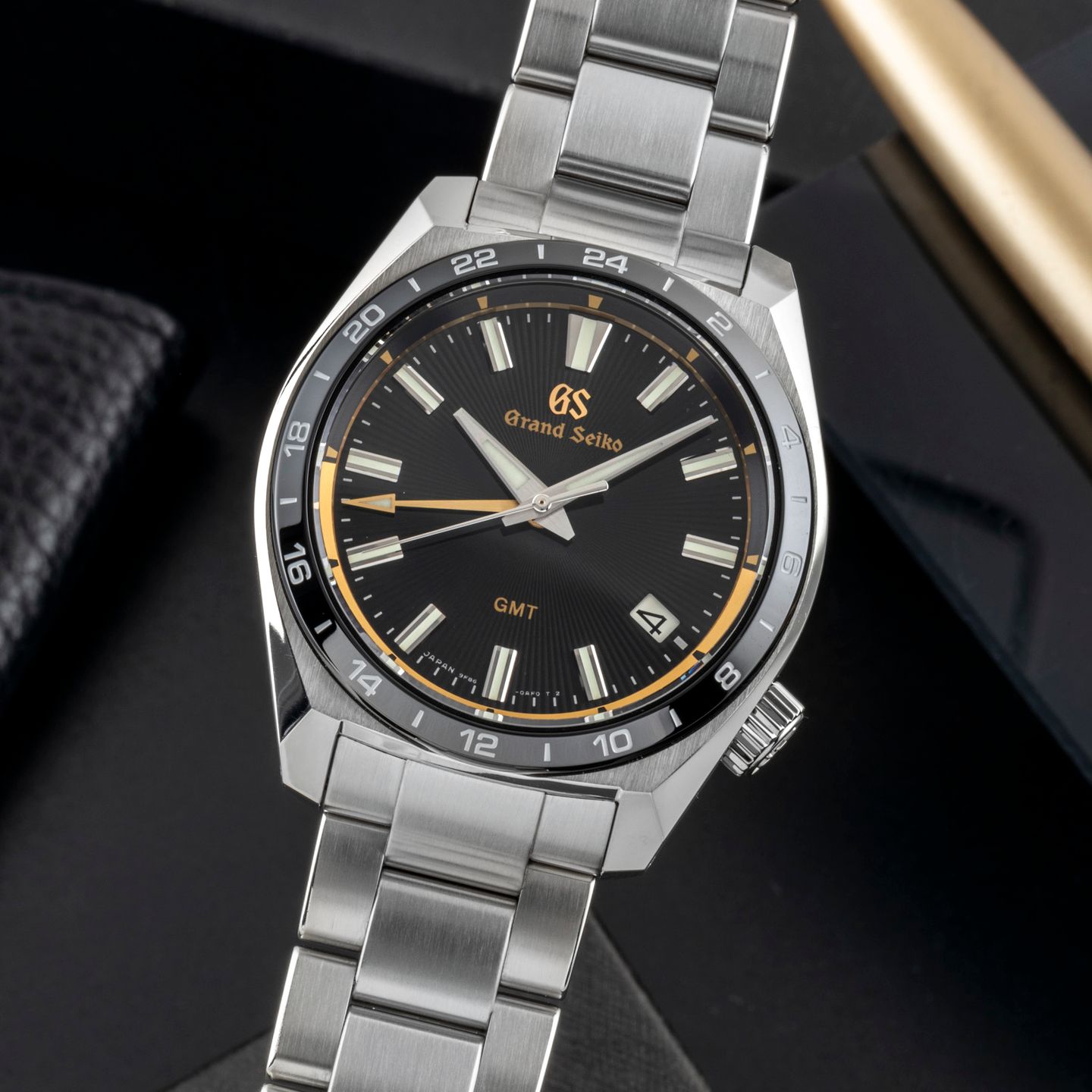 Grand Seiko Sport Collection SBGN023 - (3/8)