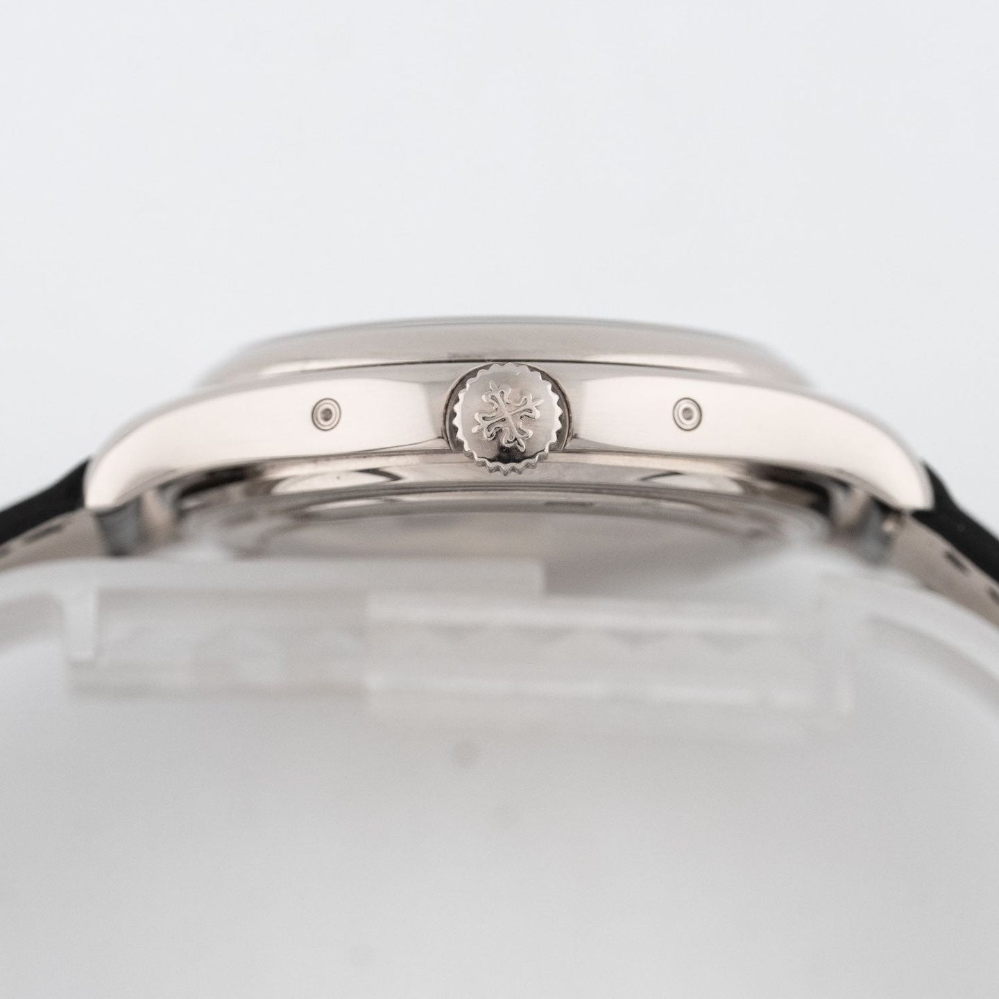 Patek Philippe Annual Calendar 5146G-010 - (4/6)