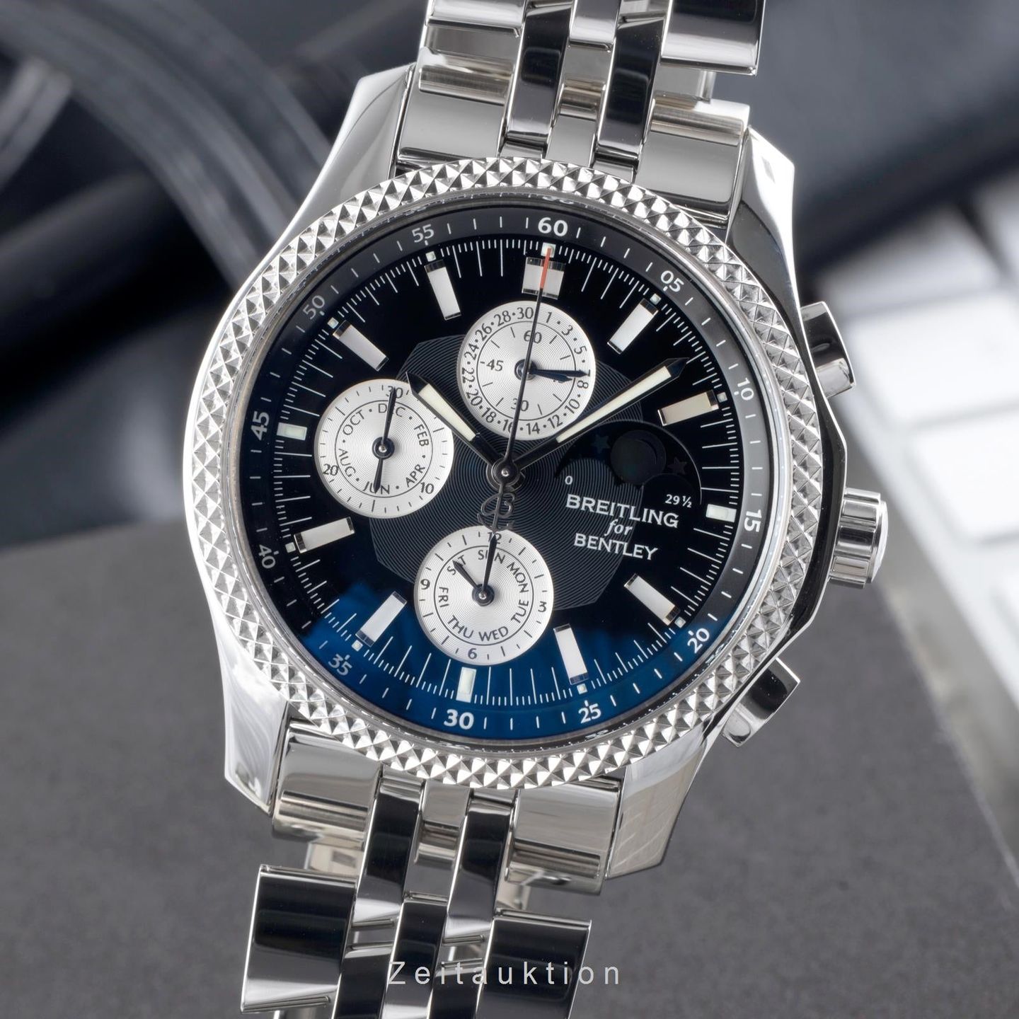 Breitling Bentley Mark VI P1936212/B977 (2008) - Black dial 42 mm Steel case (1/8)