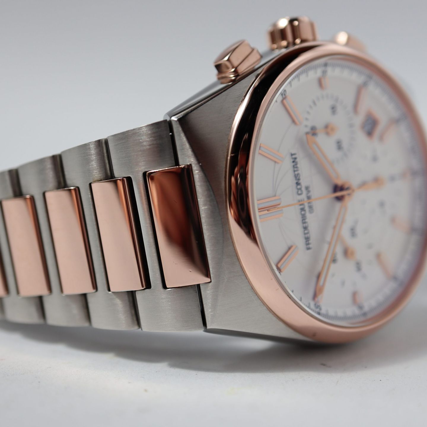 Frederique Constant Highlife FC-391V4NH2B (2022) - Wit wijzerplaat 41mm Staal (6/8)