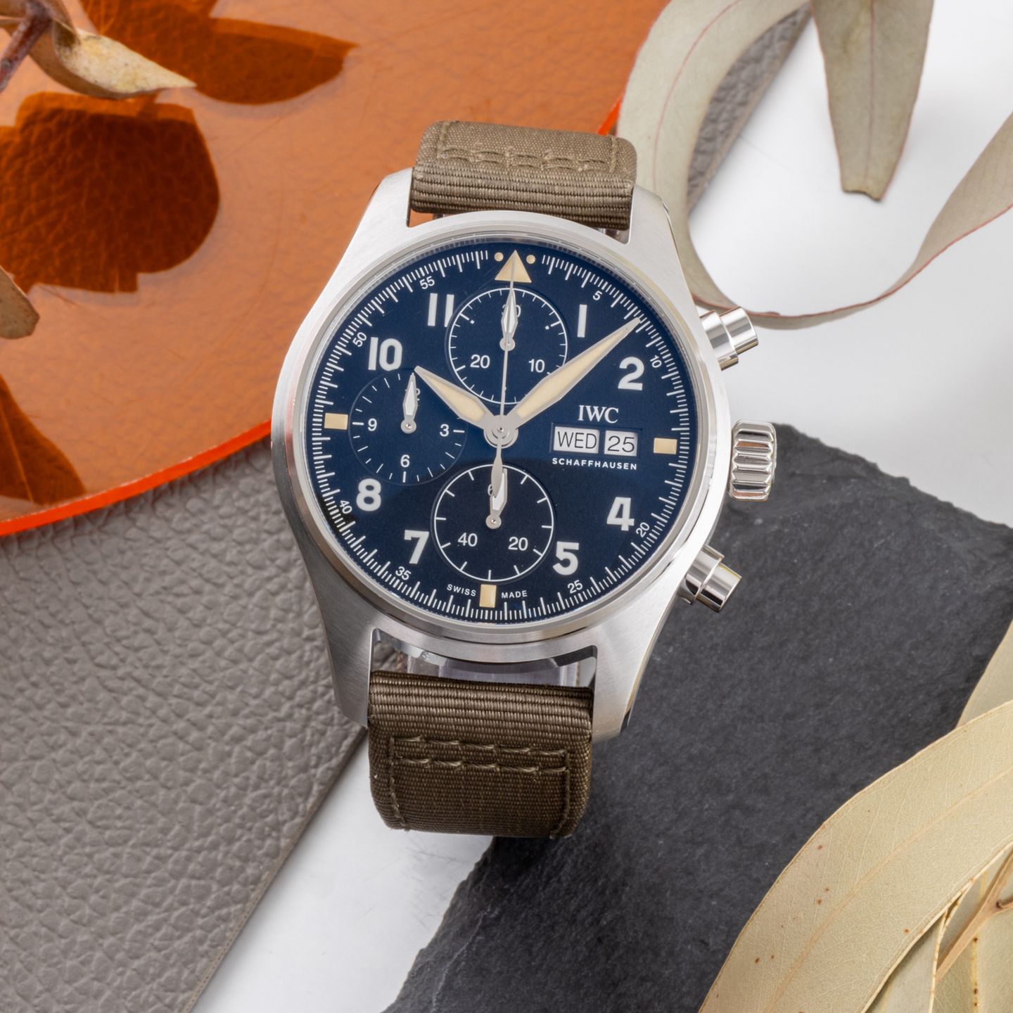 IWC Pilot Spitfire Chronograph IW387901 (2019) - Zwart wijzerplaat 41mm Staal (1/8)