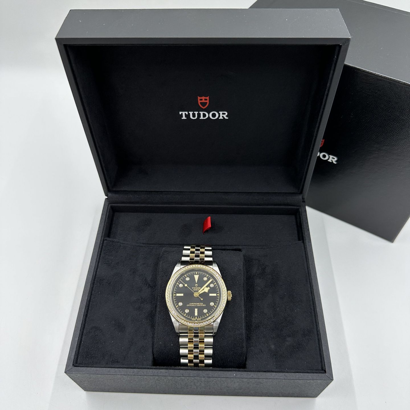 Tudor Black Bay S&G 79673-0005 - (4/8)