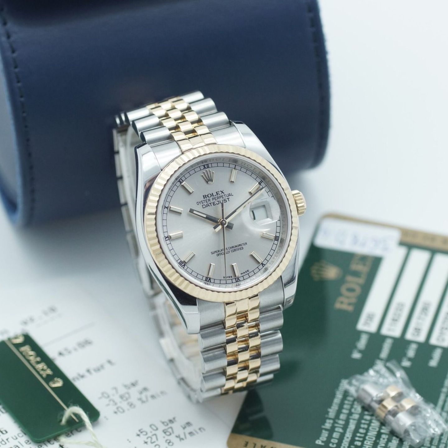 Rolex Datejust 36 116233 (2012) - Silver dial 36 mm Gold/Steel case (1/8)