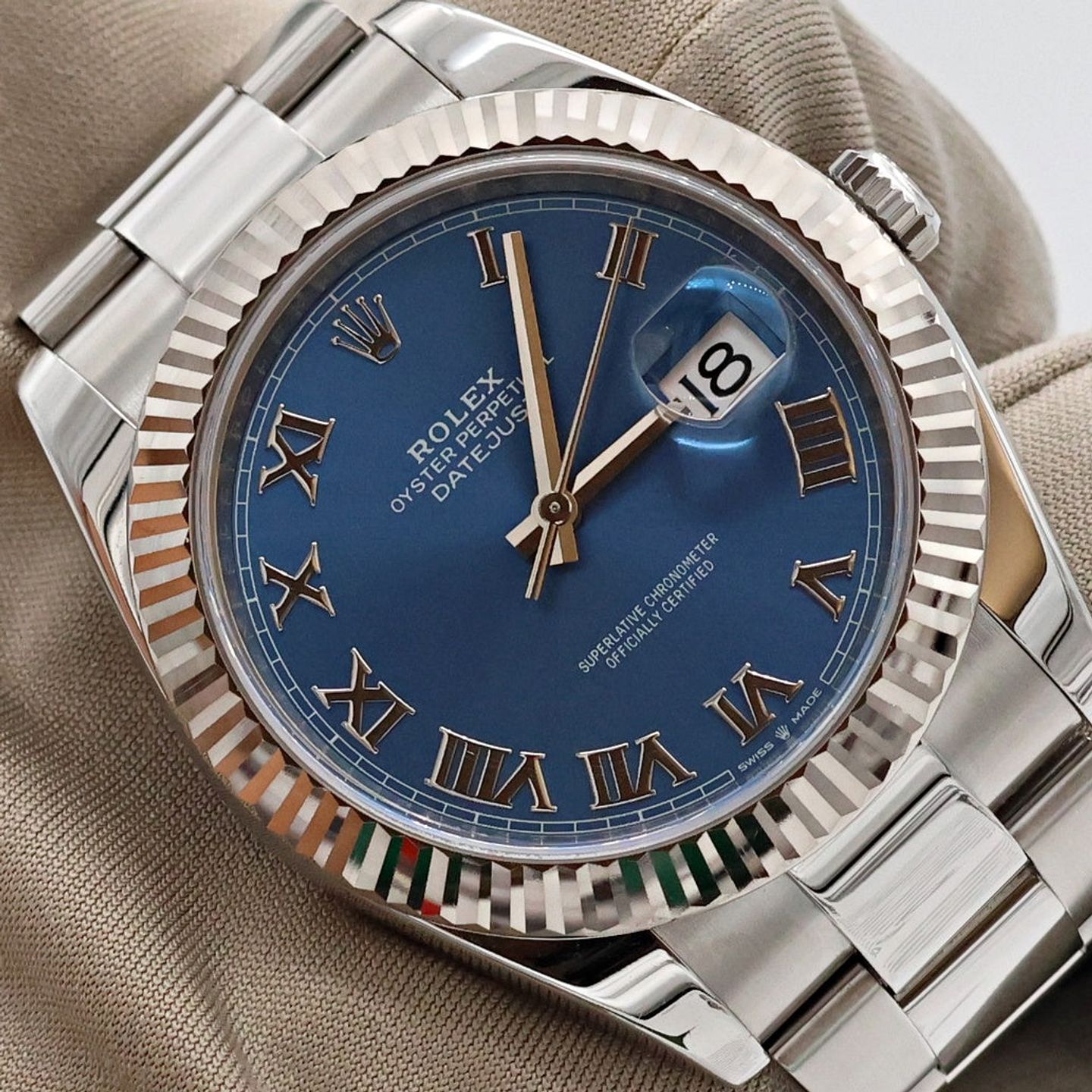 Rolex Datejust 41 126334 (Unknown (random serial)) - Blue dial 41 mm Steel case (3/8)
