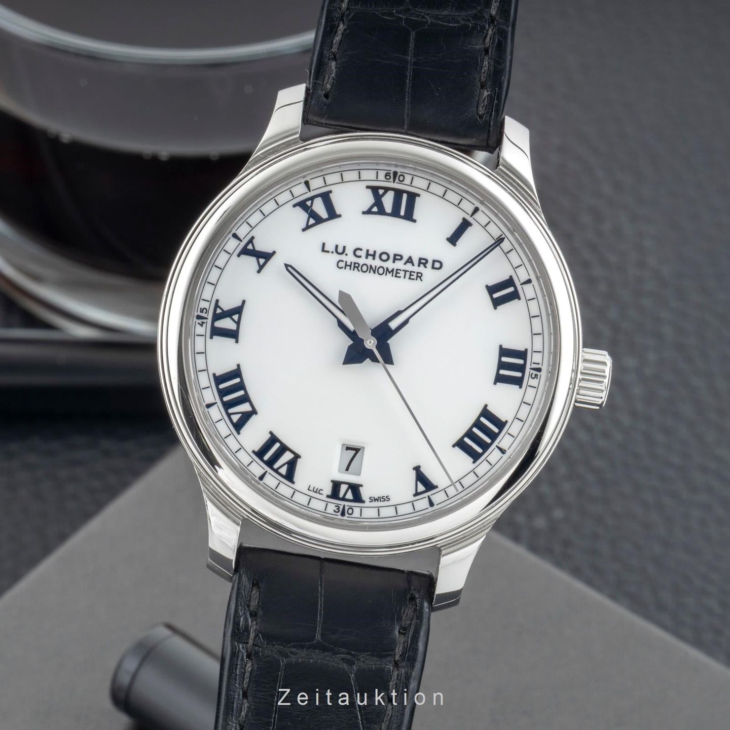 Chopard L.U.C 168544-3001 (2012) - White dial 42 mm Steel case (1/8)