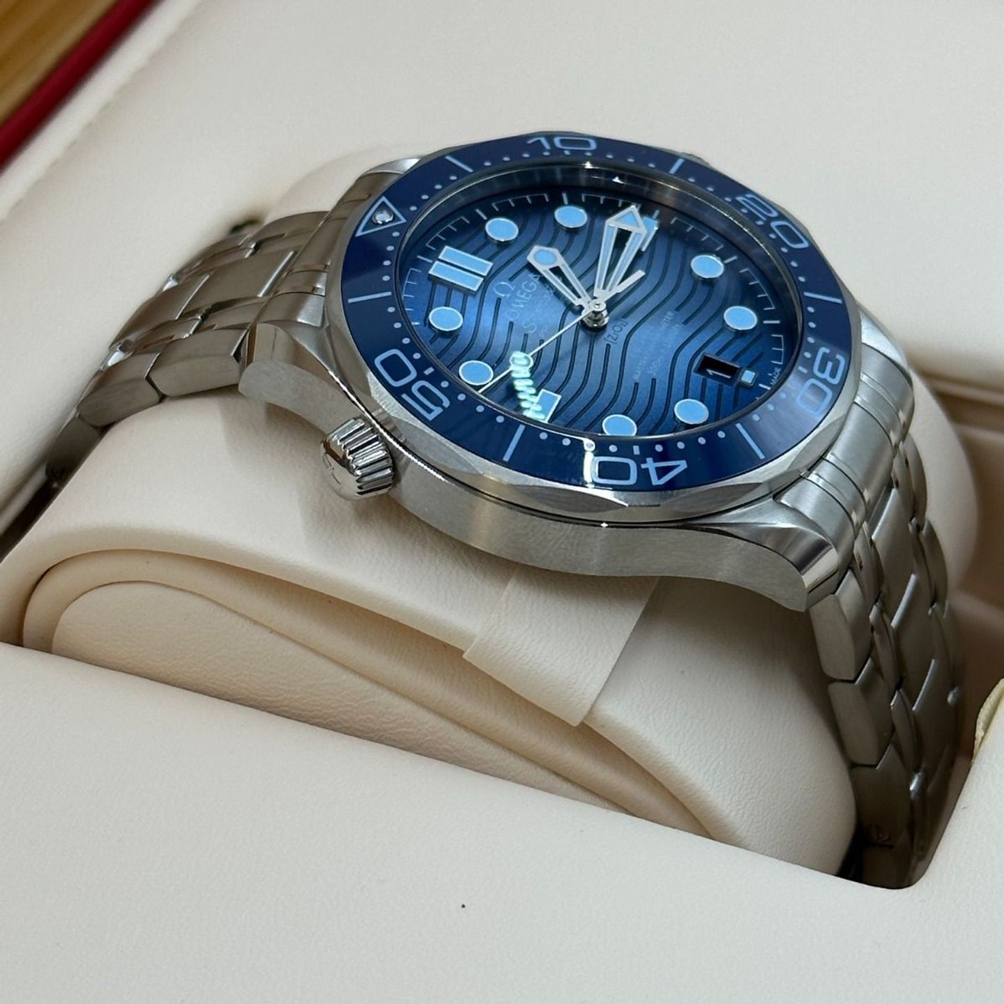 Omega Seamaster Diver 300 M 210.30.42.20.03.003 (2023) - Blue dial 42 mm Steel case (7/8)